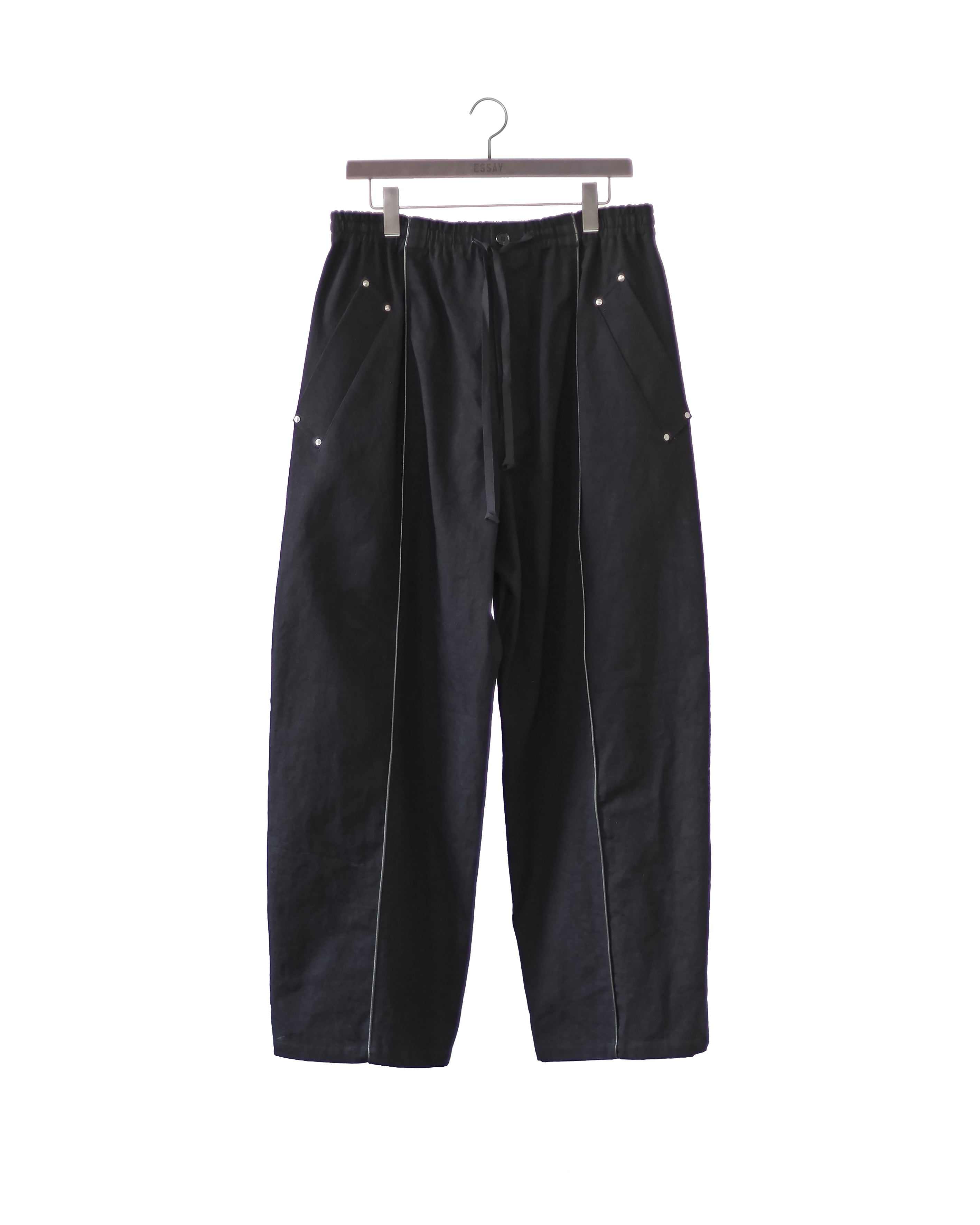 BLACK LEATHER RIVET DENIM