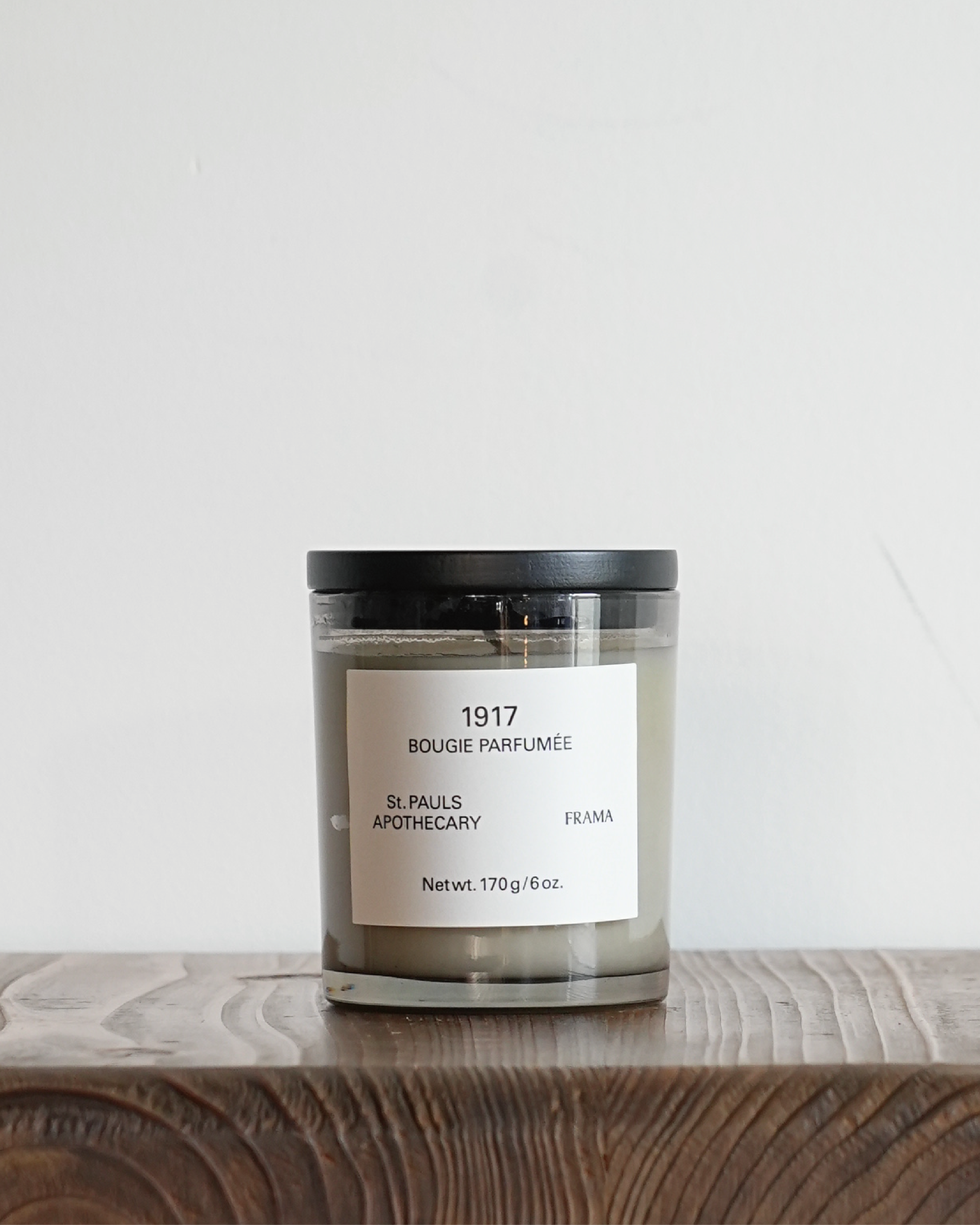 1917 Scented Candle