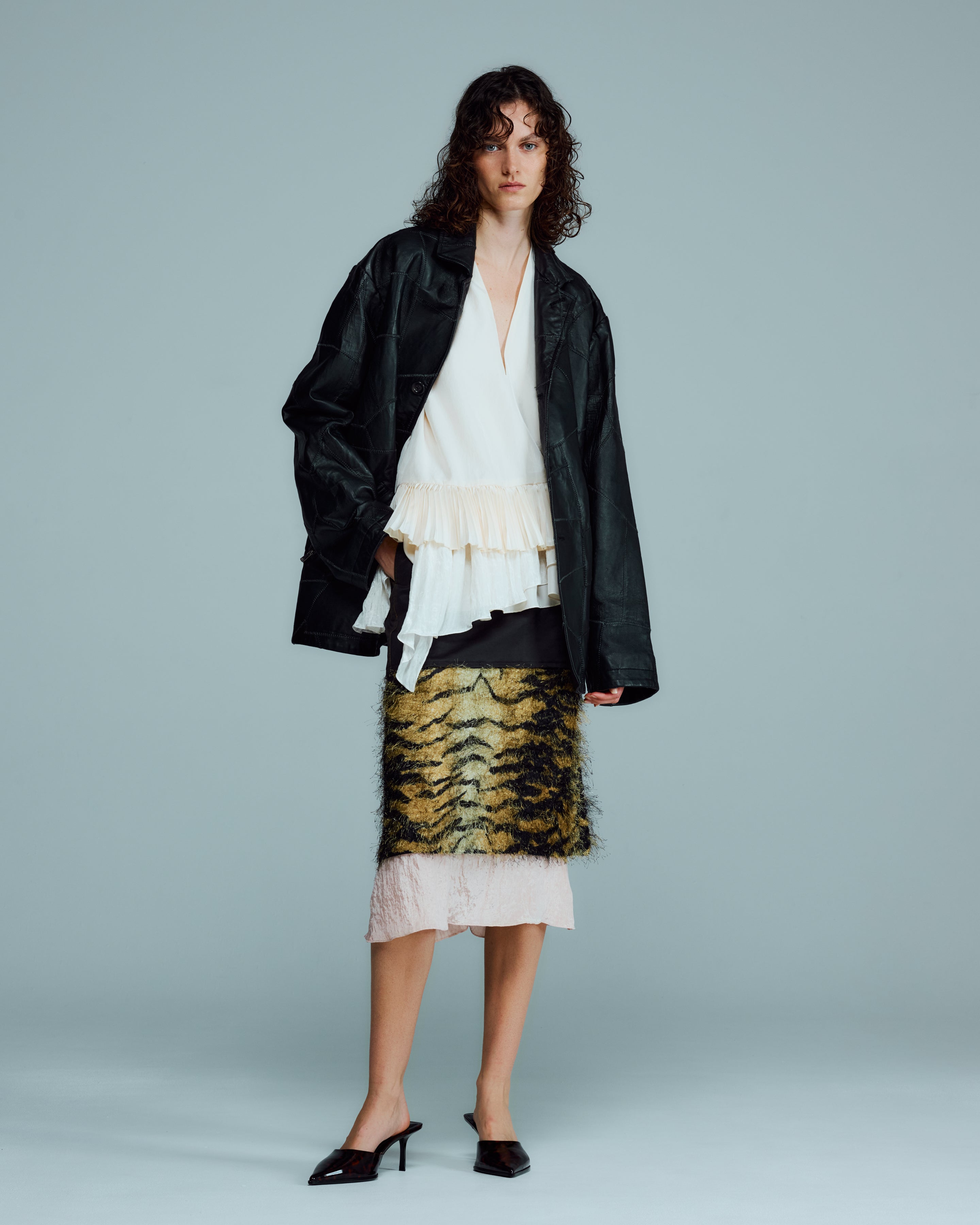 COW LEATHER UNEVEN JACKET(BLACK)