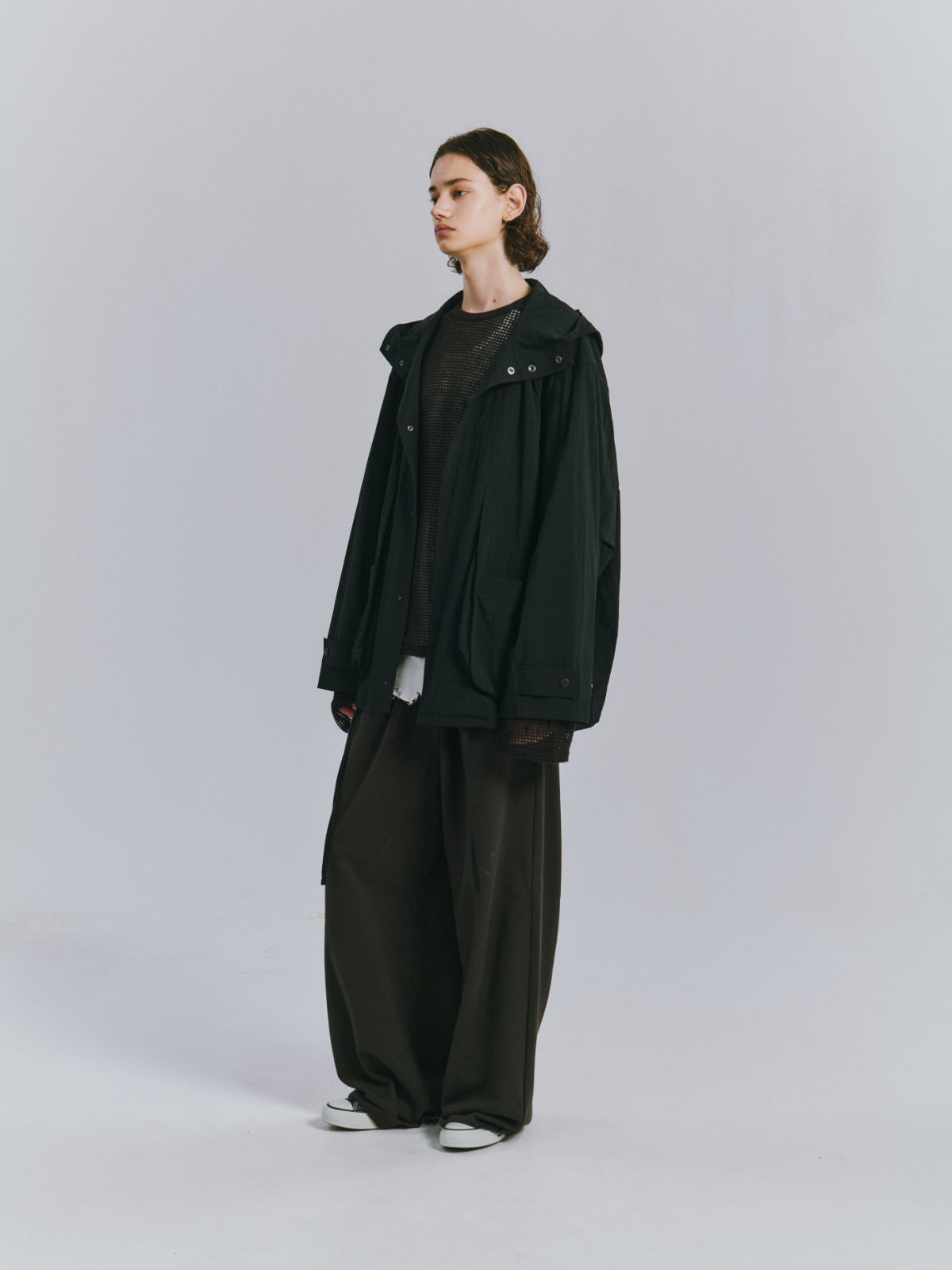 WRINKLED NYLON OVER HOODIE(BLACK)
