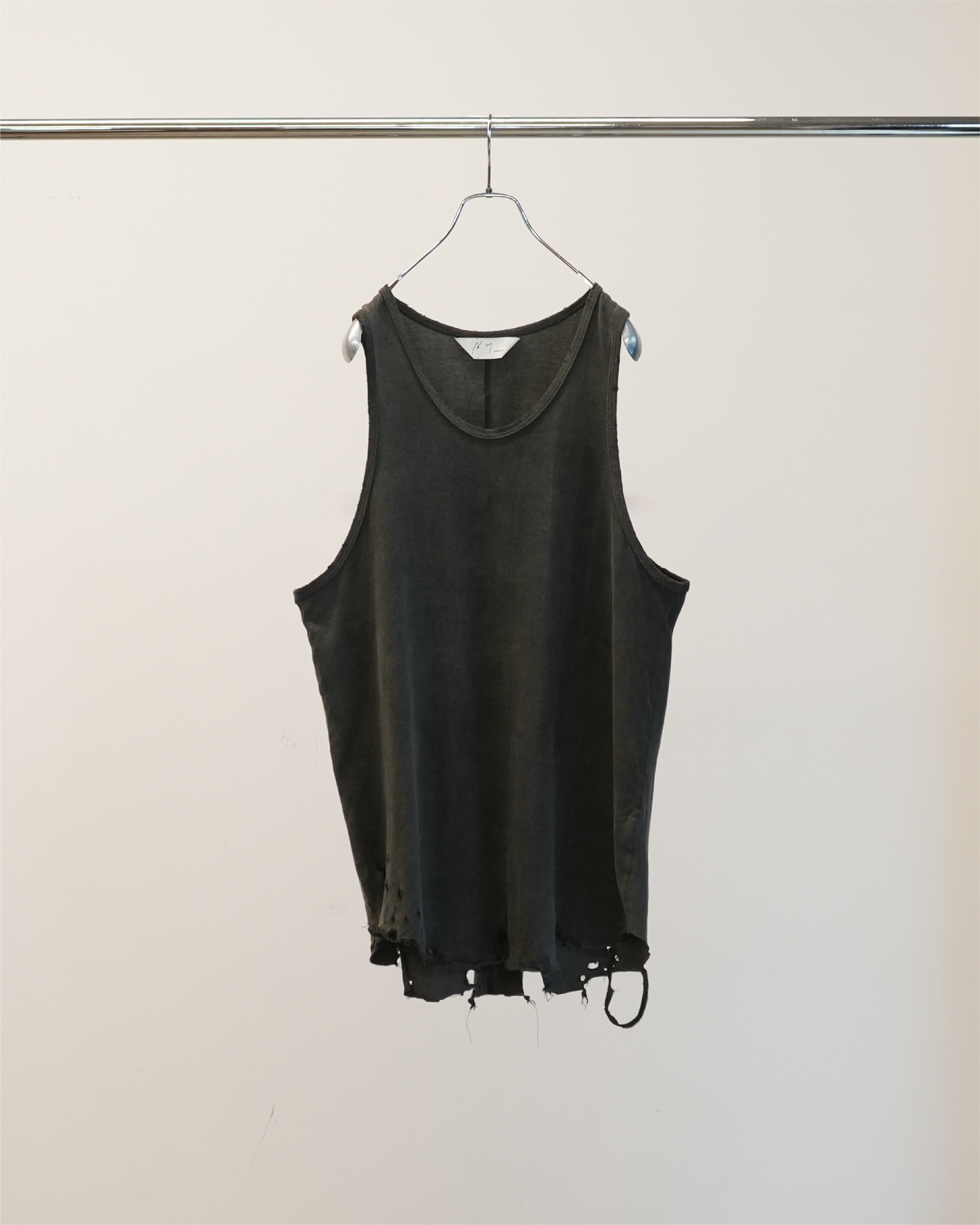 DAMAGE TANK TOP(BLACK)