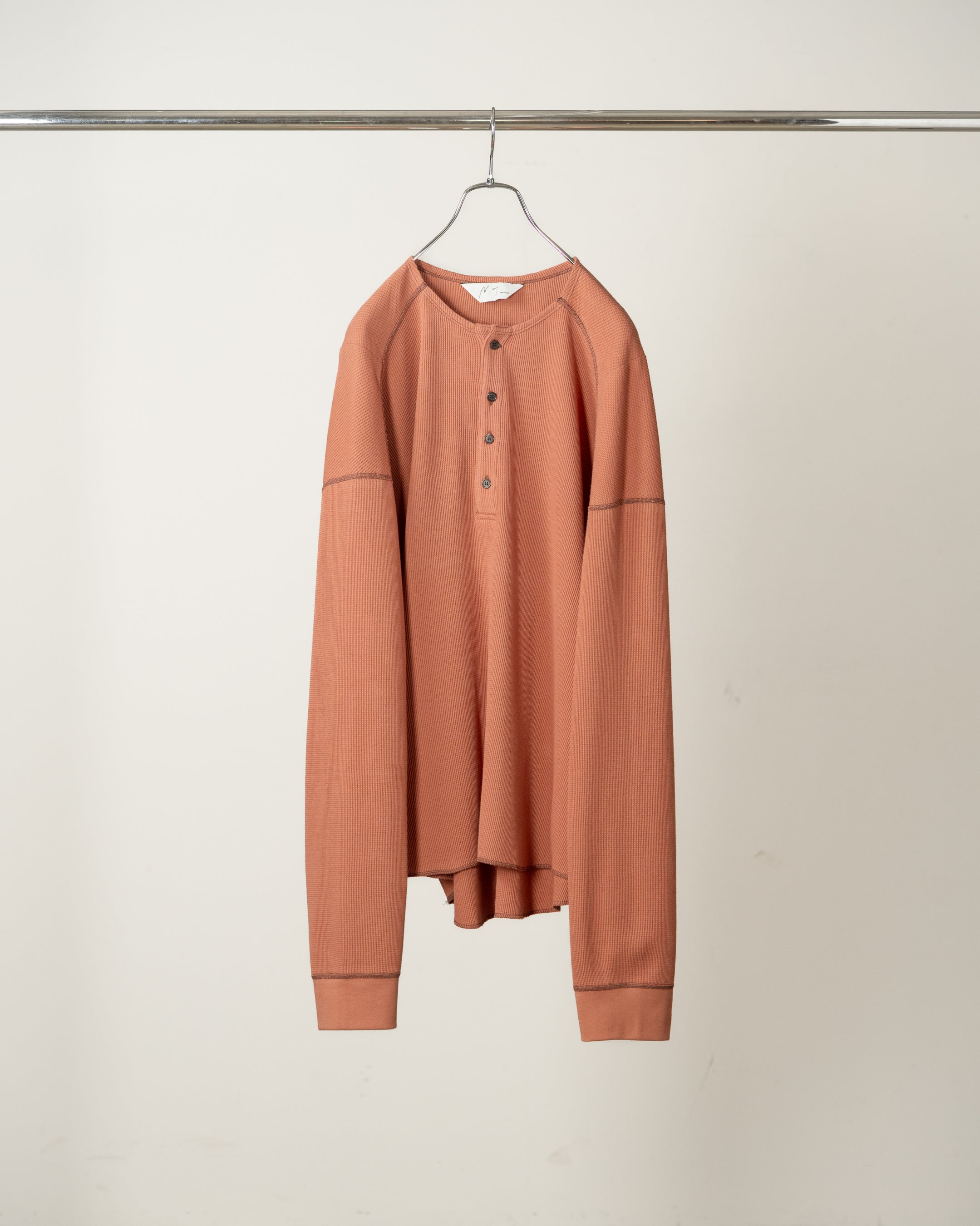 C/CA HENLEY LS T-SHIRT(ORANGE)