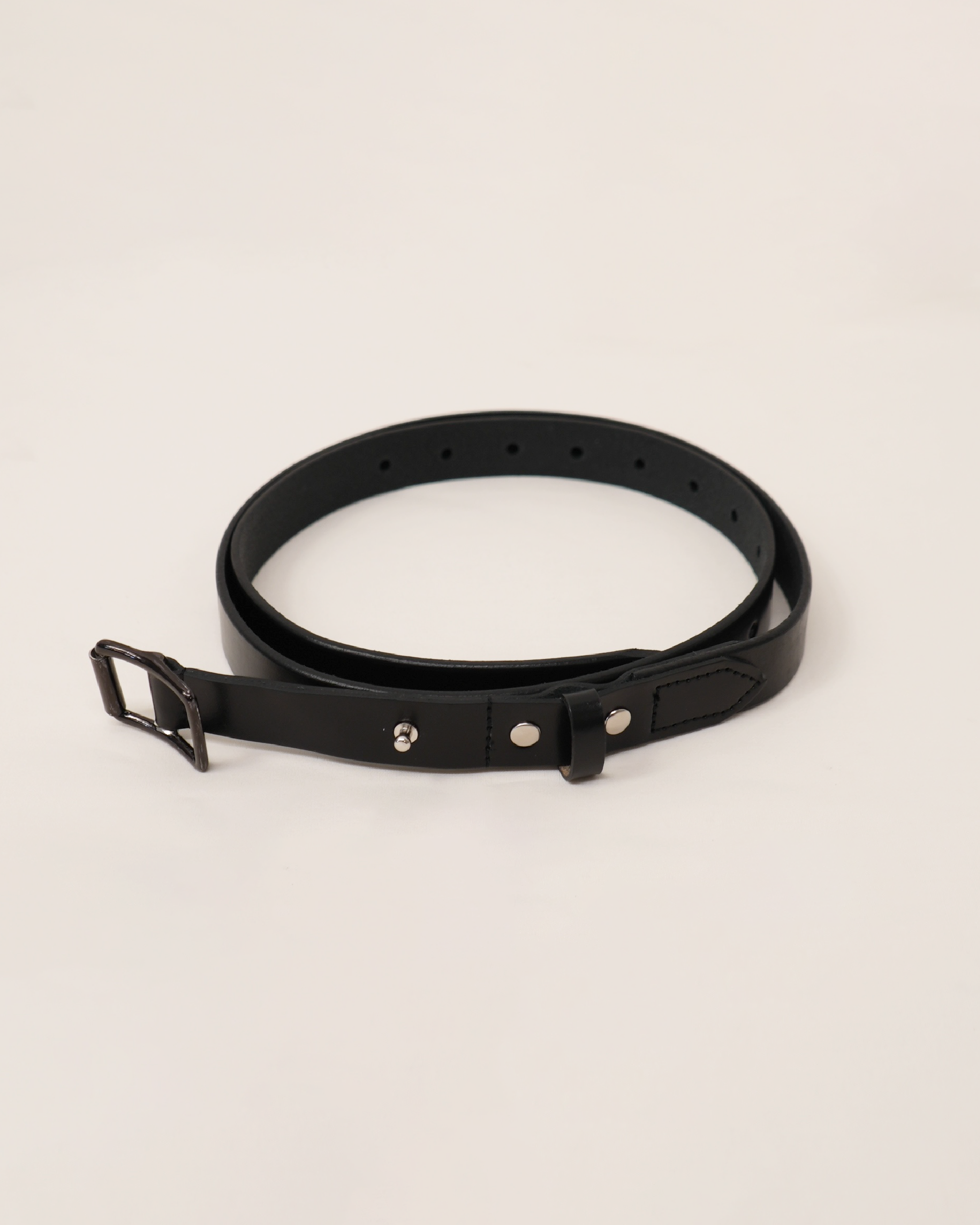 BUTTON STUD LEATHER BELT(BLACK)