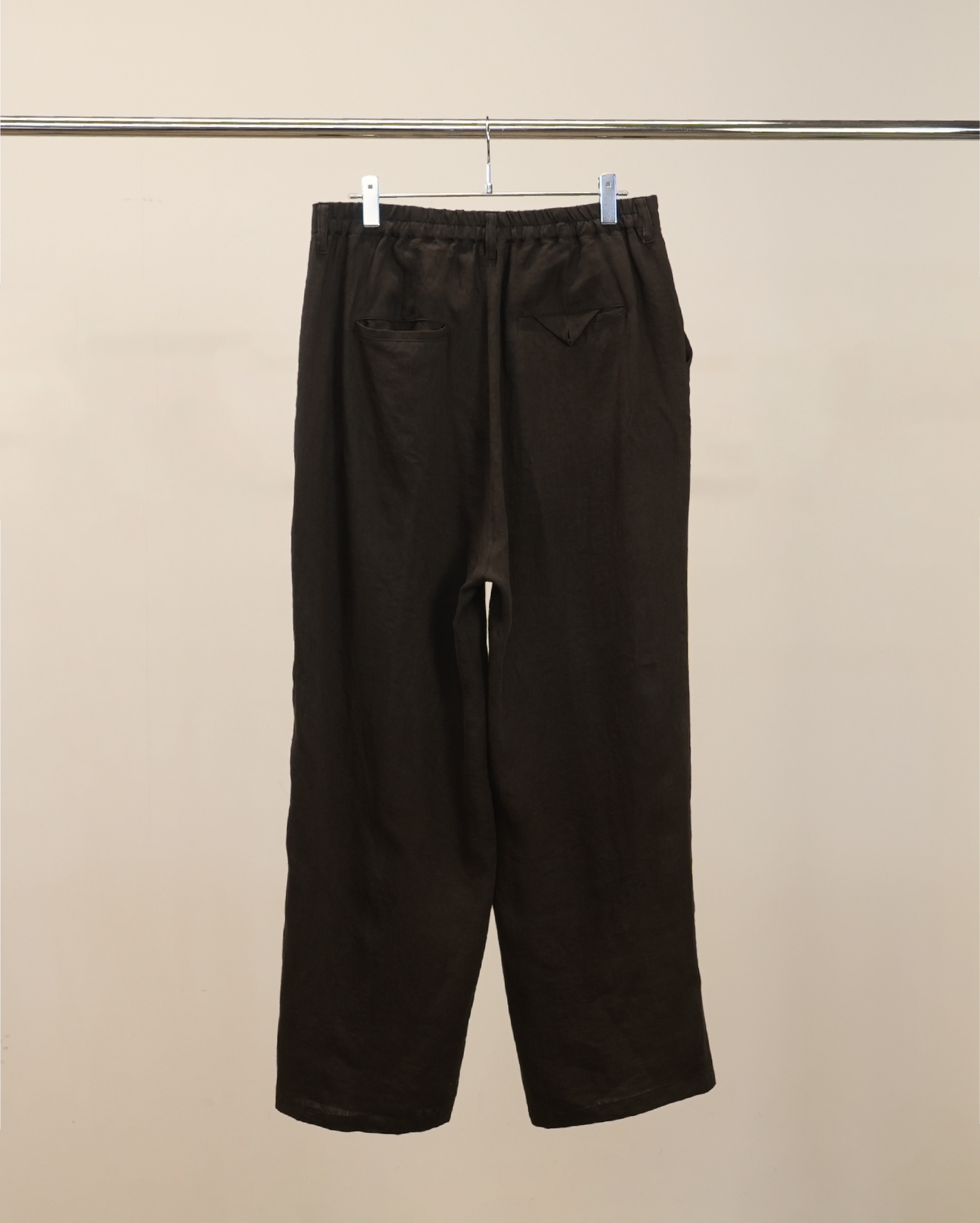100/S LINEN TUCK SLACKS(BROWN)