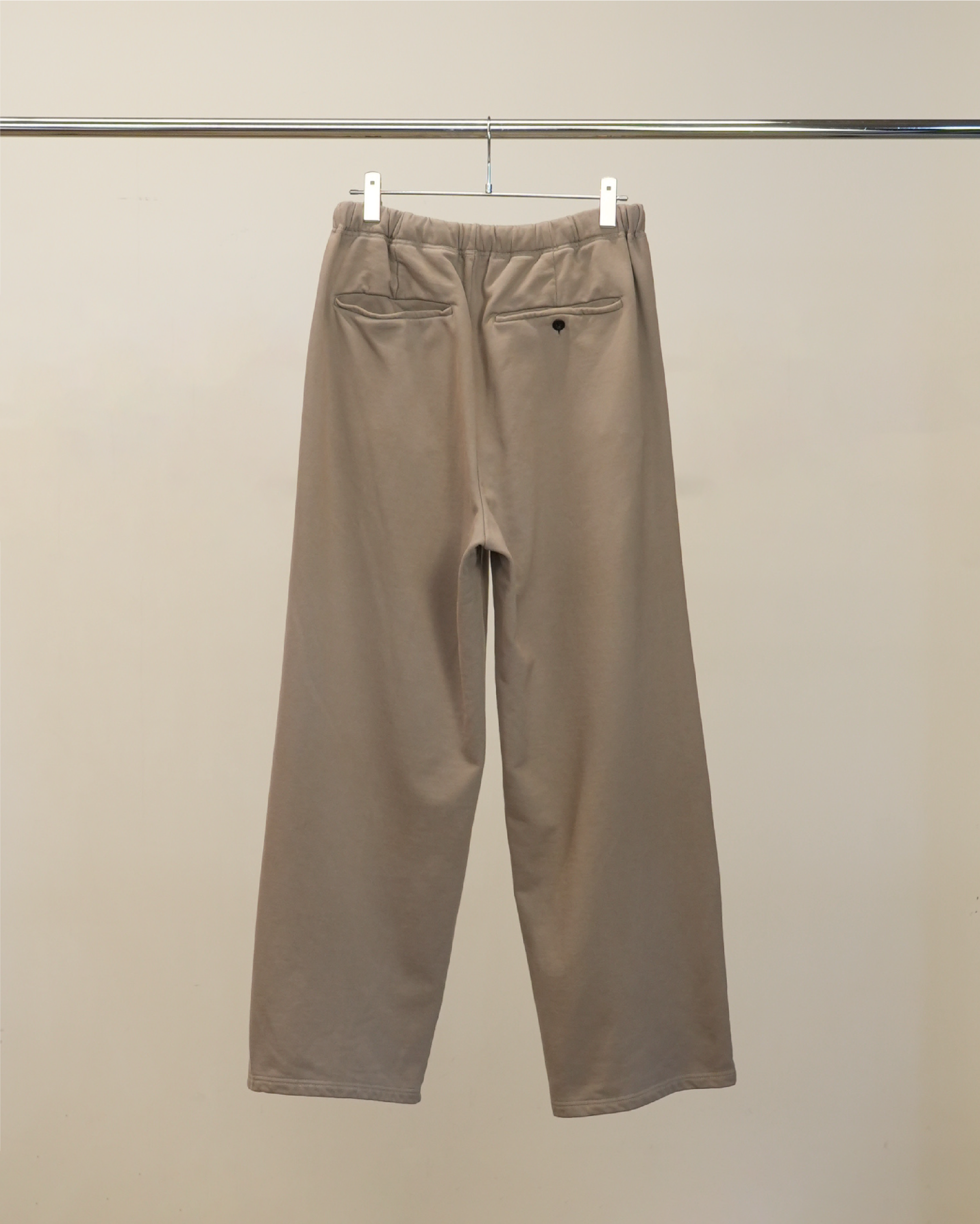 2TUCK SWEAT PANTS(GREIGE)