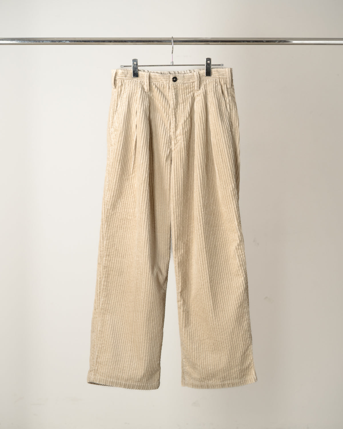 CORDUROY WIDE SLACKS(IVORY)