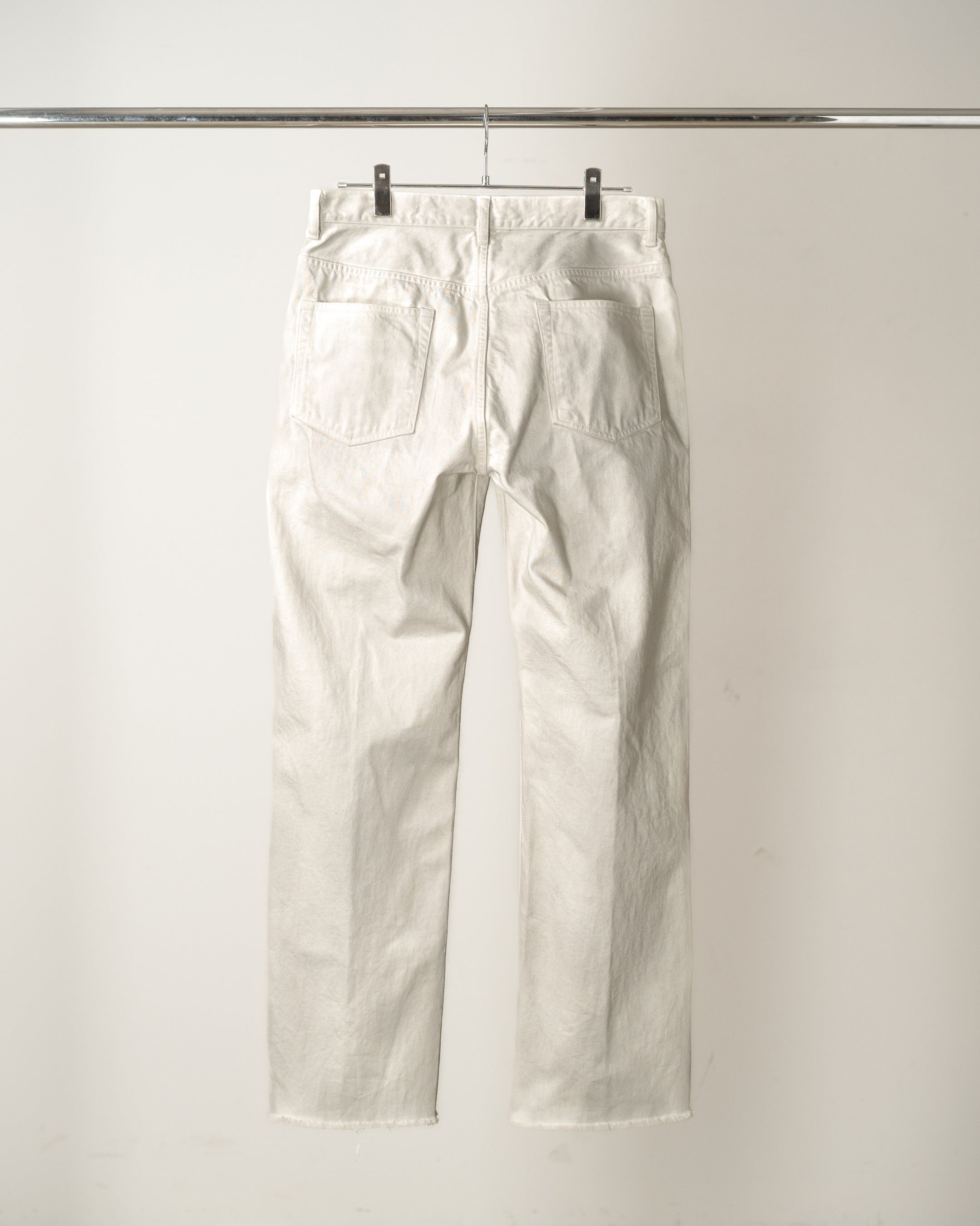 CUT-OFF LENGTH DENIM PANTS(WHITE)