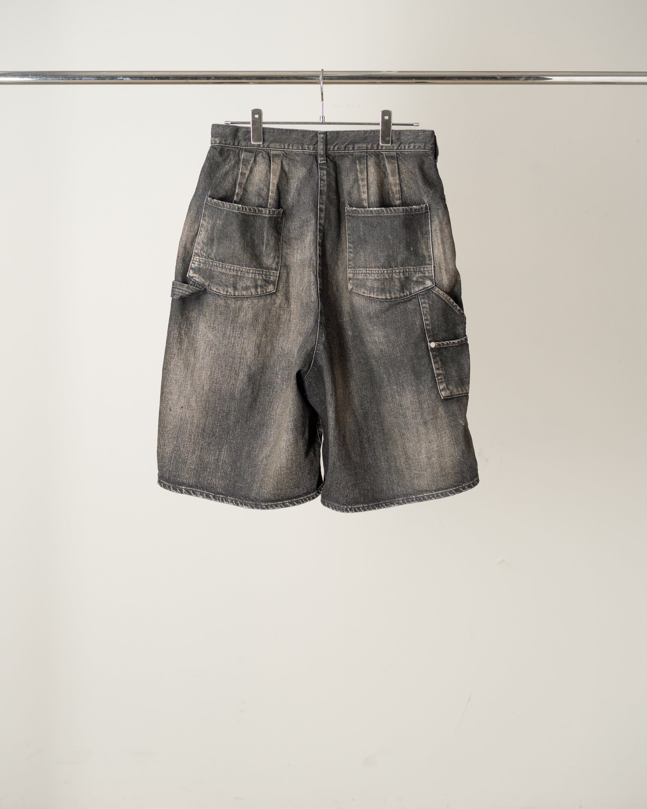 DENIM PAINTER SHORTS(BLACK)