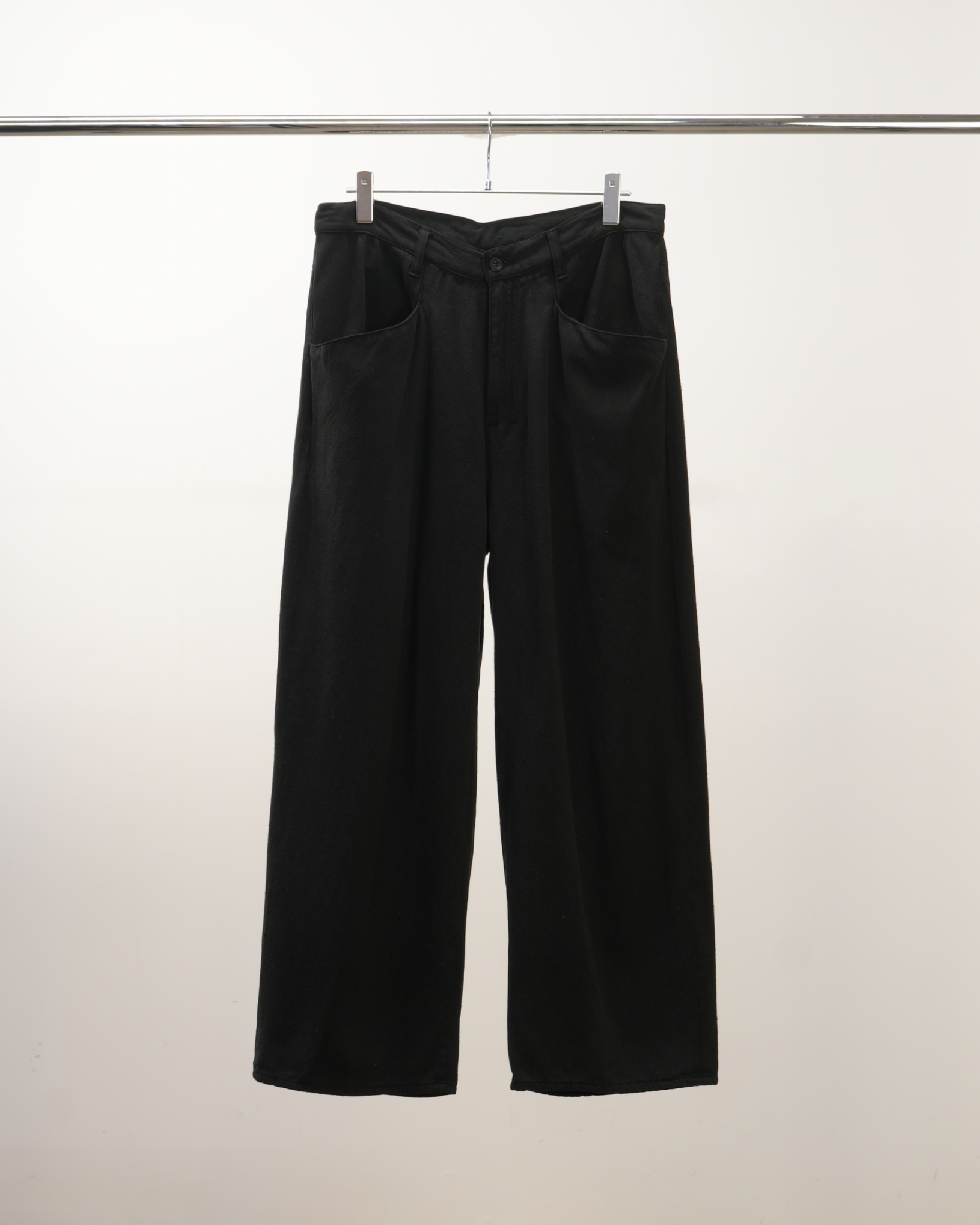 ANCELLM SILK WIDE SLACKS(BLACK) サイズ1 SILK WIDE SLACKS(BLACK)