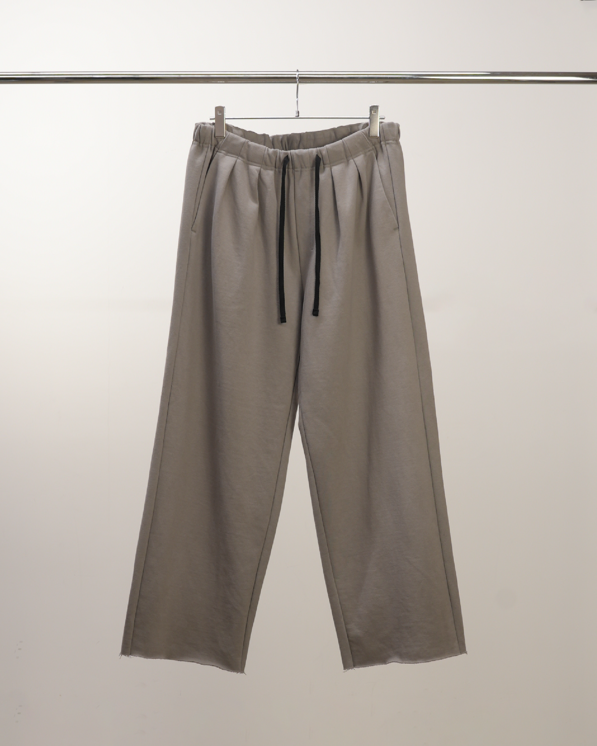 TUCK SWEAT PANTS(GRAY)
