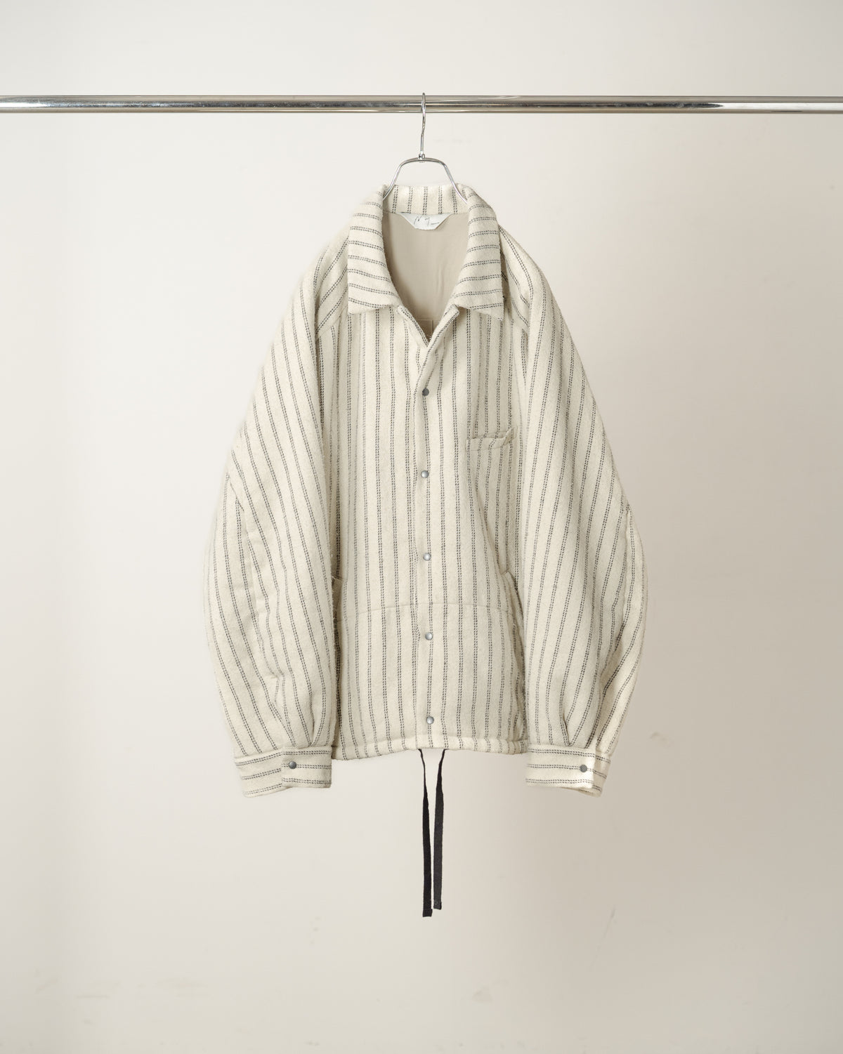 STRIPE PADDED SHIRT(IVORY)