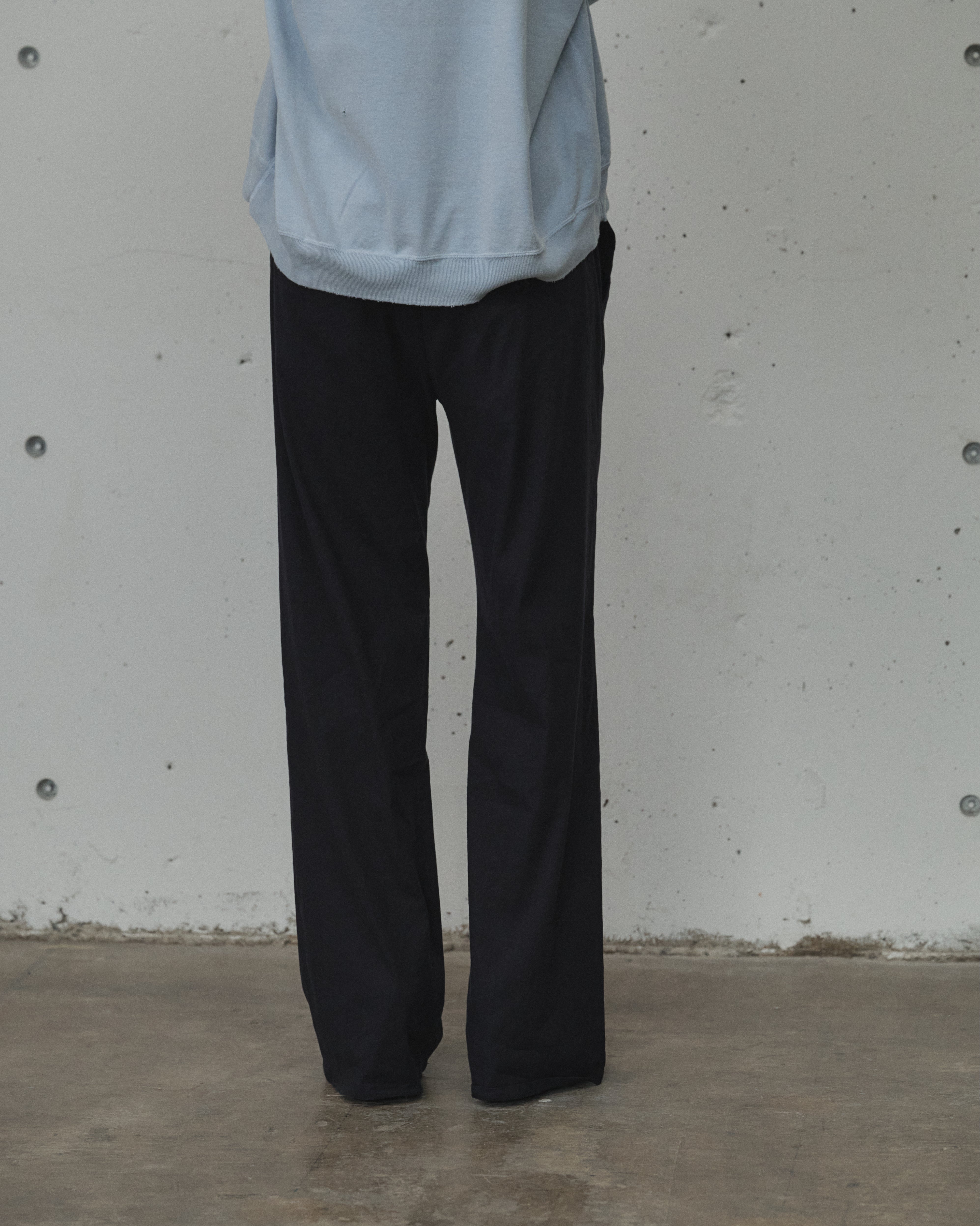 L/R SHOE CUT SLACKS(NAVY)