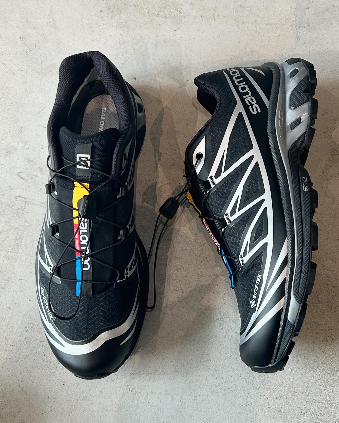 SALOMON XT-6 GTX BLACK/BLACK/FTW SILVER靴