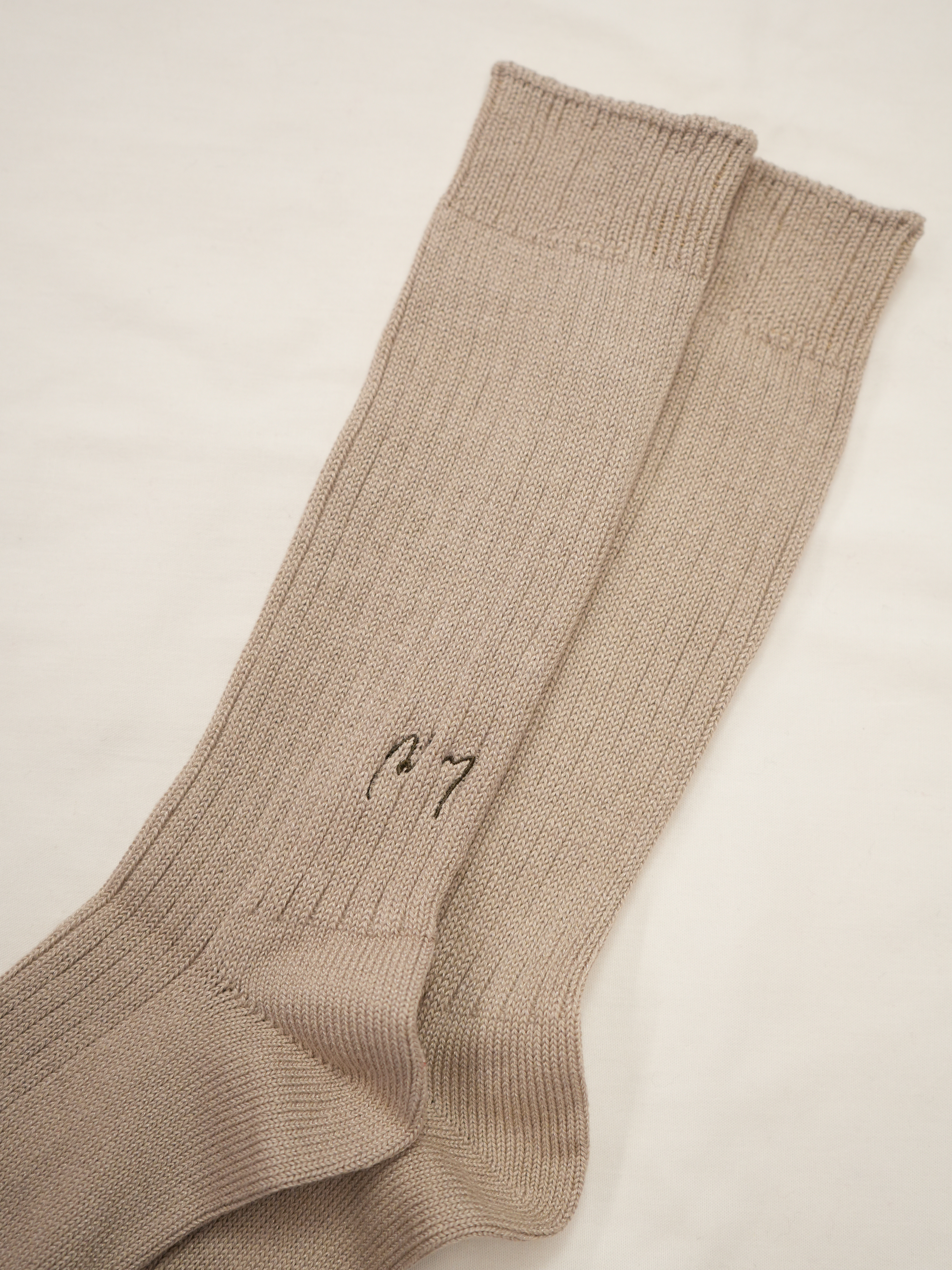 LOOSE SOCKS