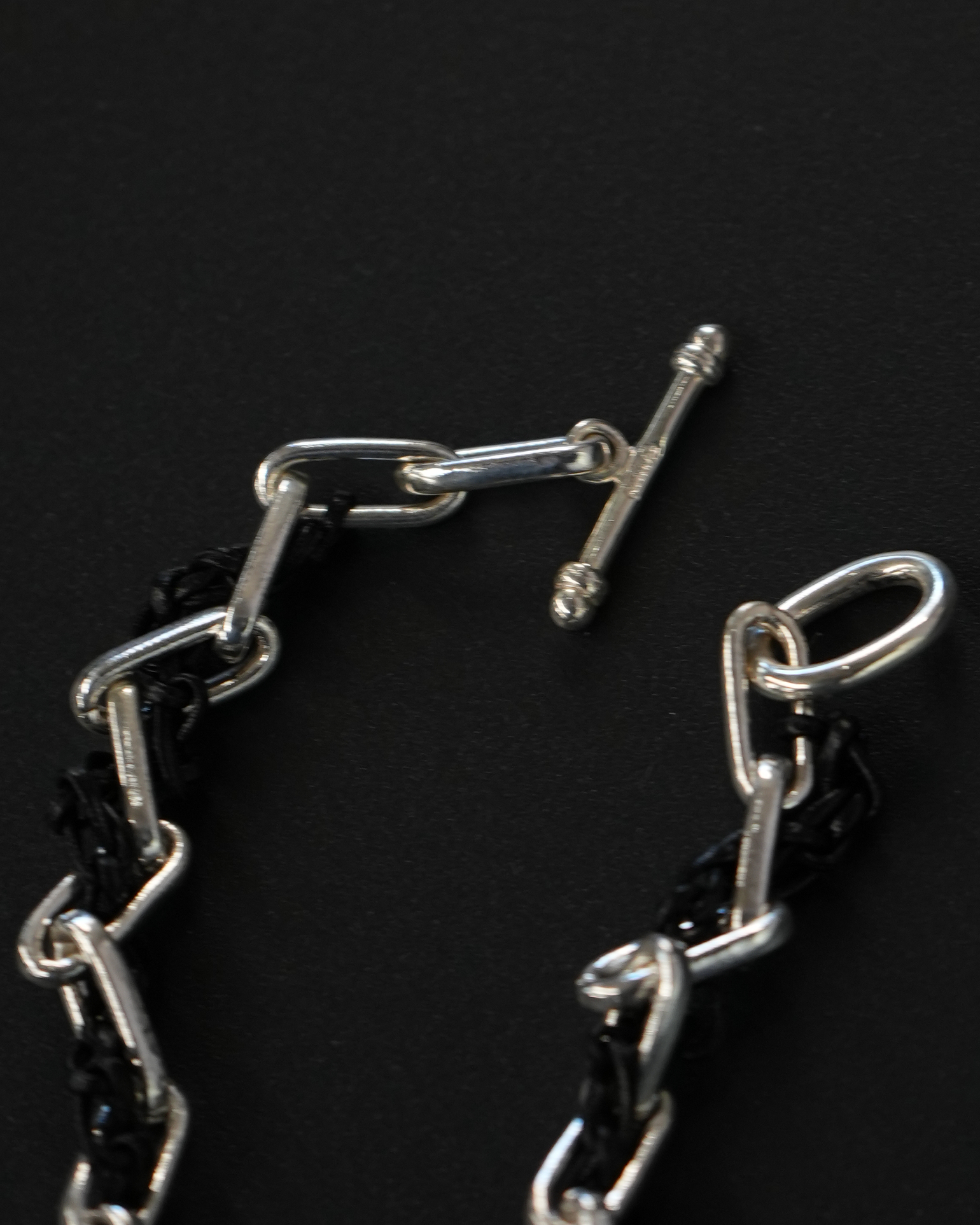 WOVEN CHAIN BRACELET