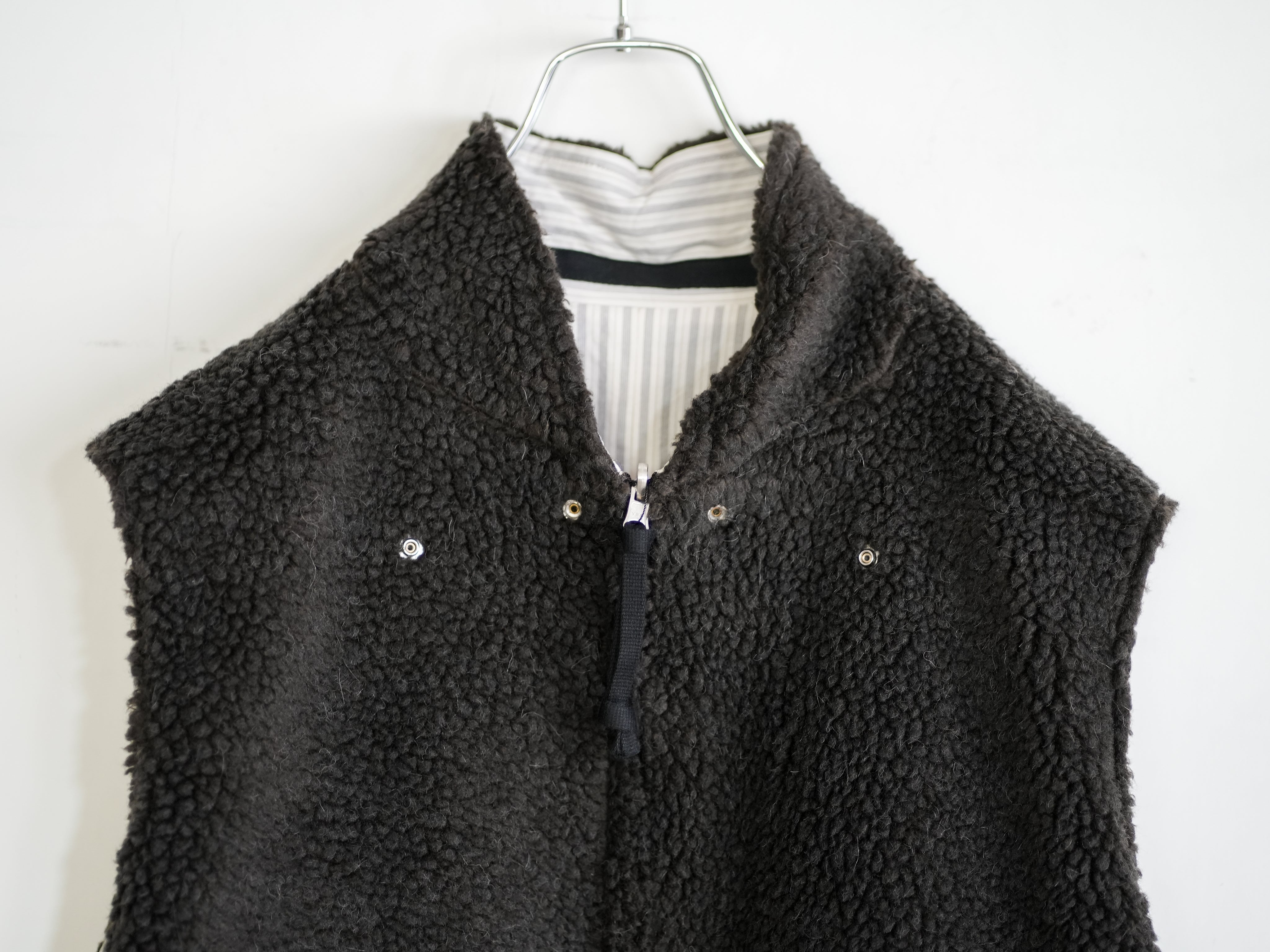 262-02003-01 / VEST