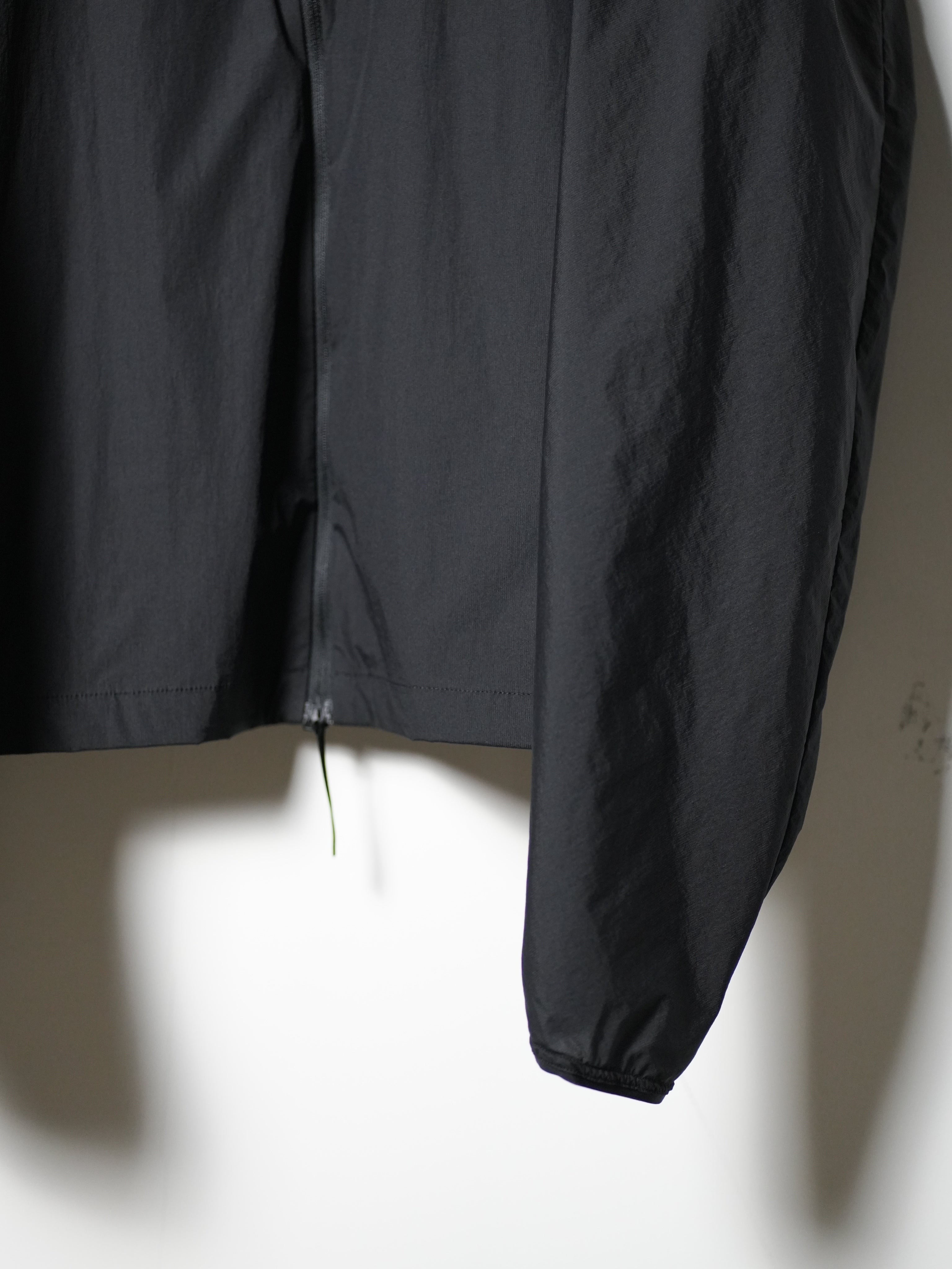 Runner Jacket (BLACK)