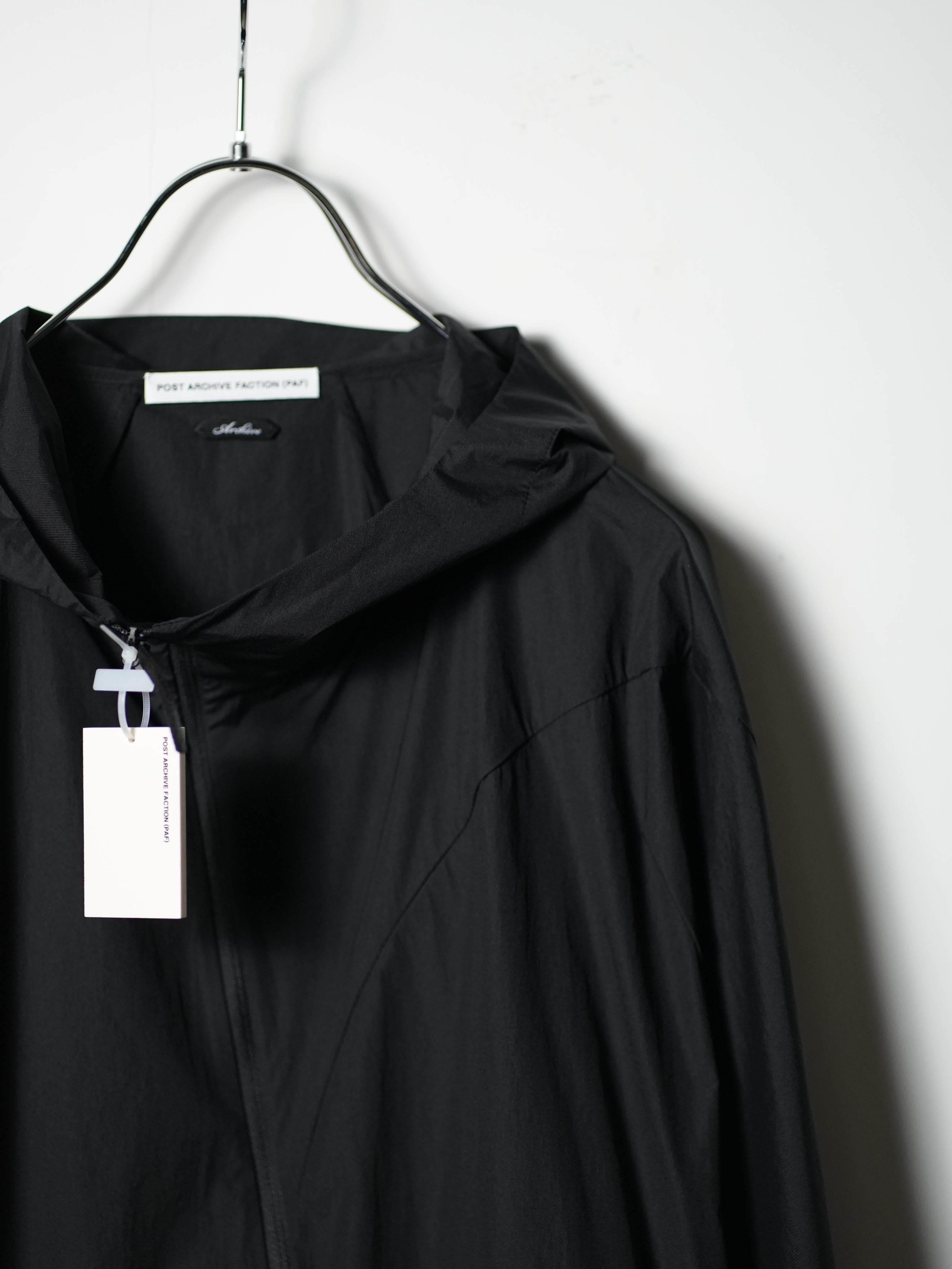 Runner Jacket (BLACK)
