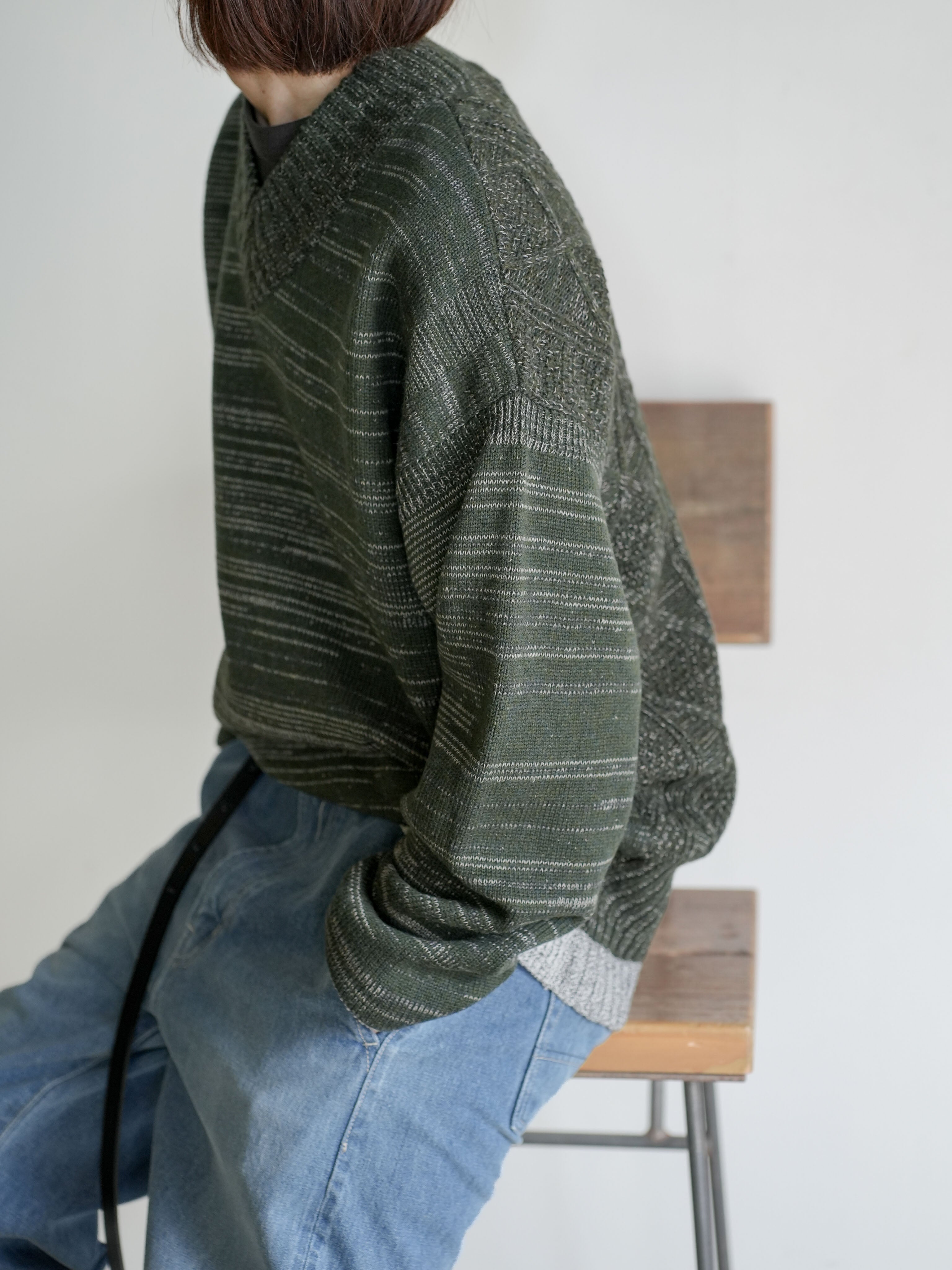 FLOATING BACKLE LEATHER BELT