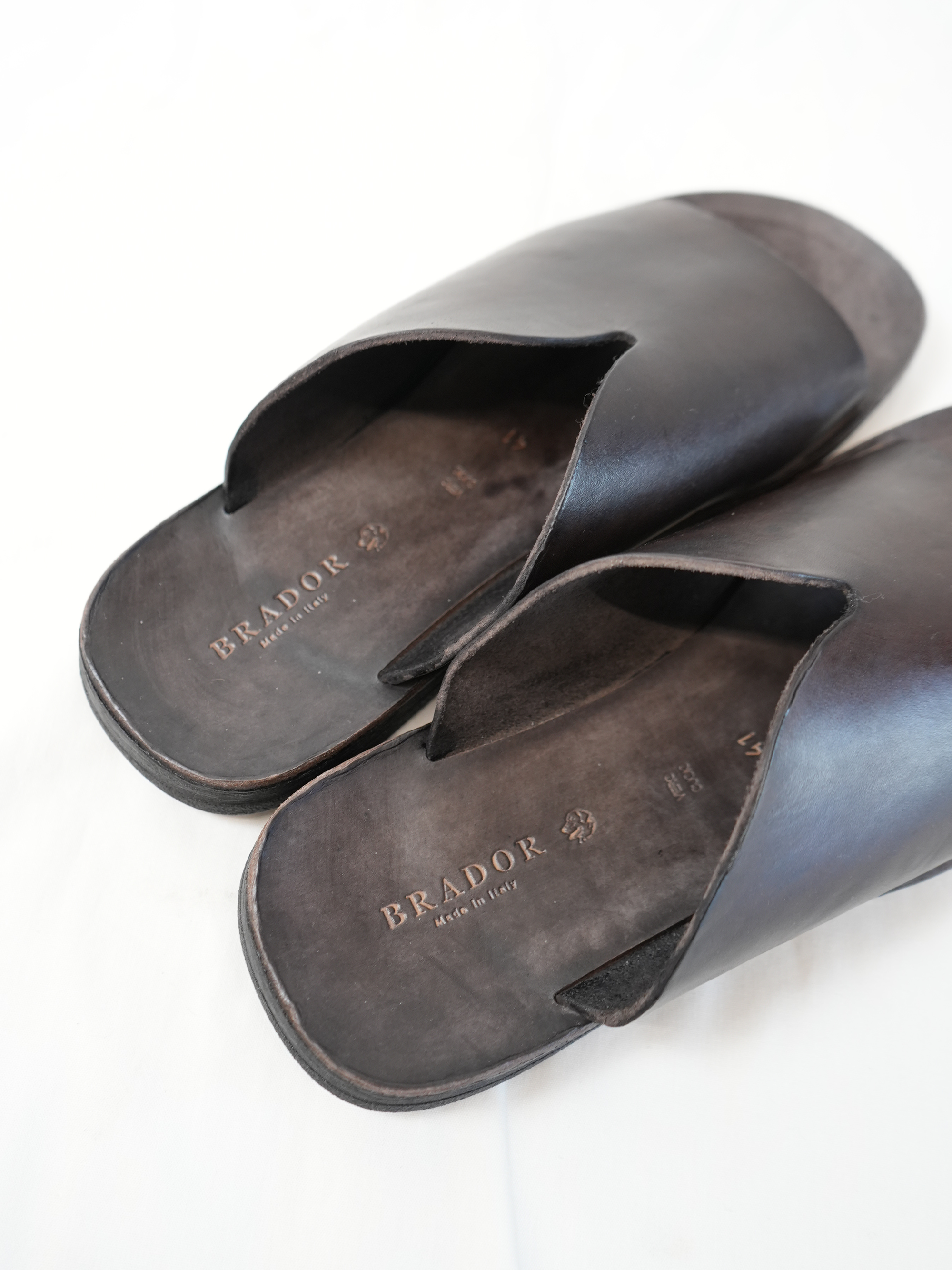 LEATHER SANDAL (46-571T-5S / T.MORO)