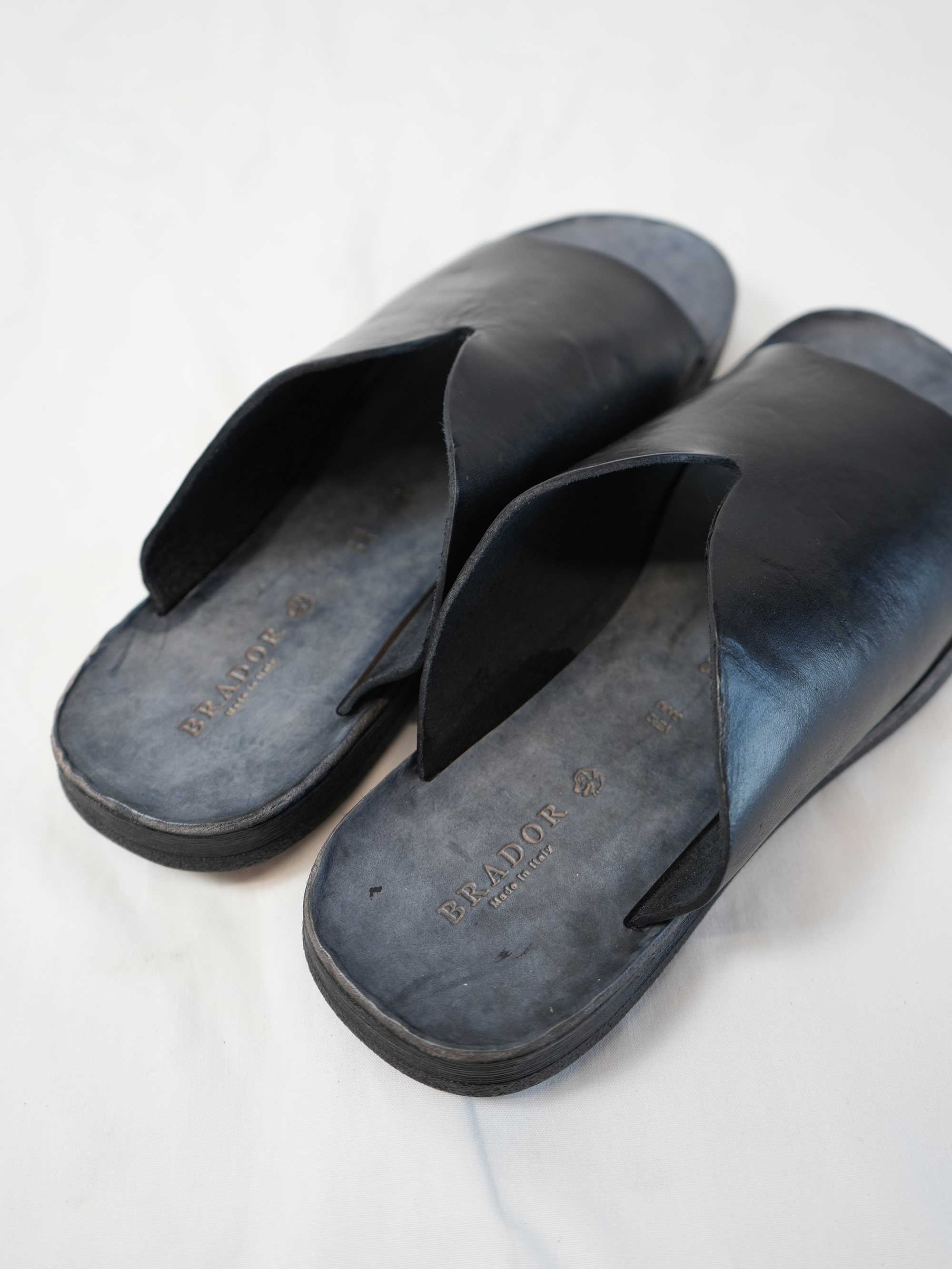 LEATHER SANDAL (46-571T-5S / NERO)
