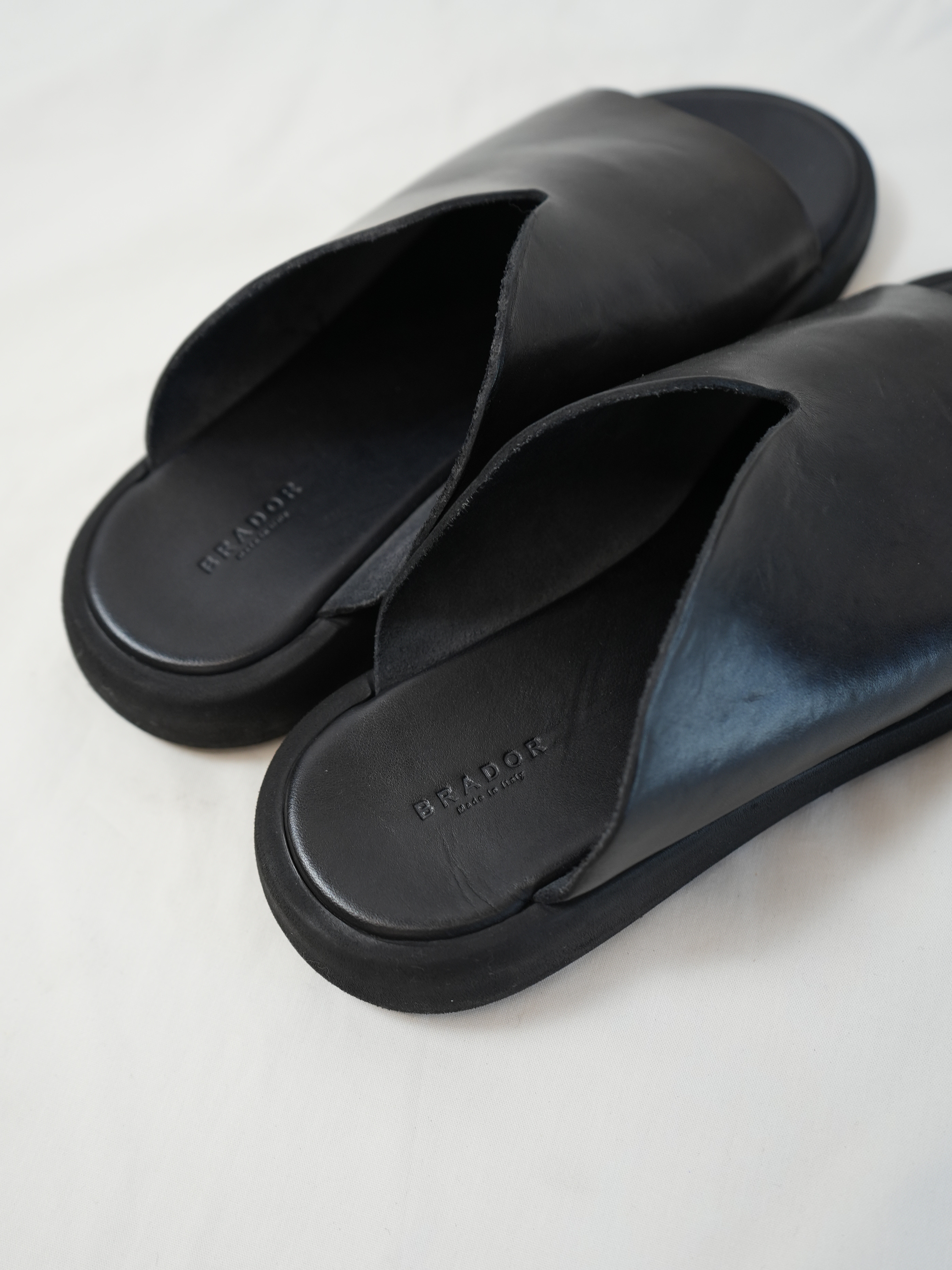LEATHER SANDAL (92-571T-4S / NERO)