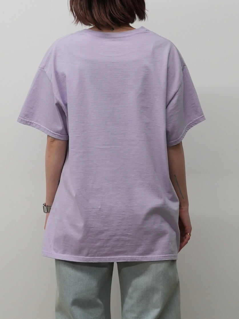 【ANCELLM/exclusive】EMB SOUVENIR T-SHIRT(PURPLE)