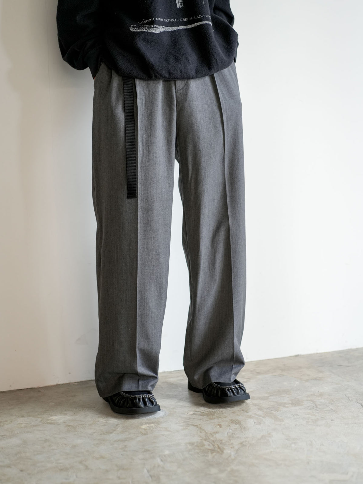 TACKED TROUSERS-PL