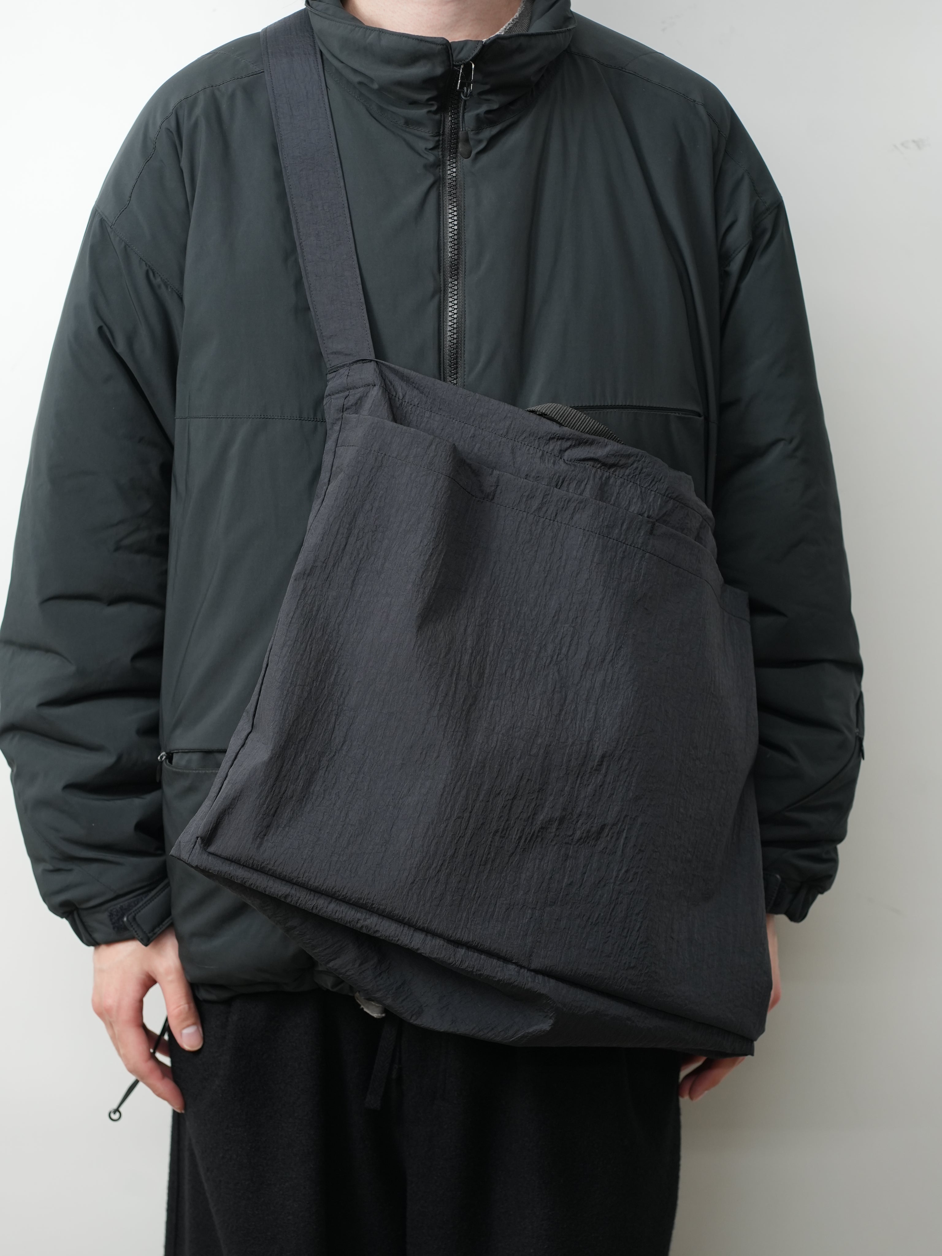 SHRINK TAFFETA US HELMET BAG