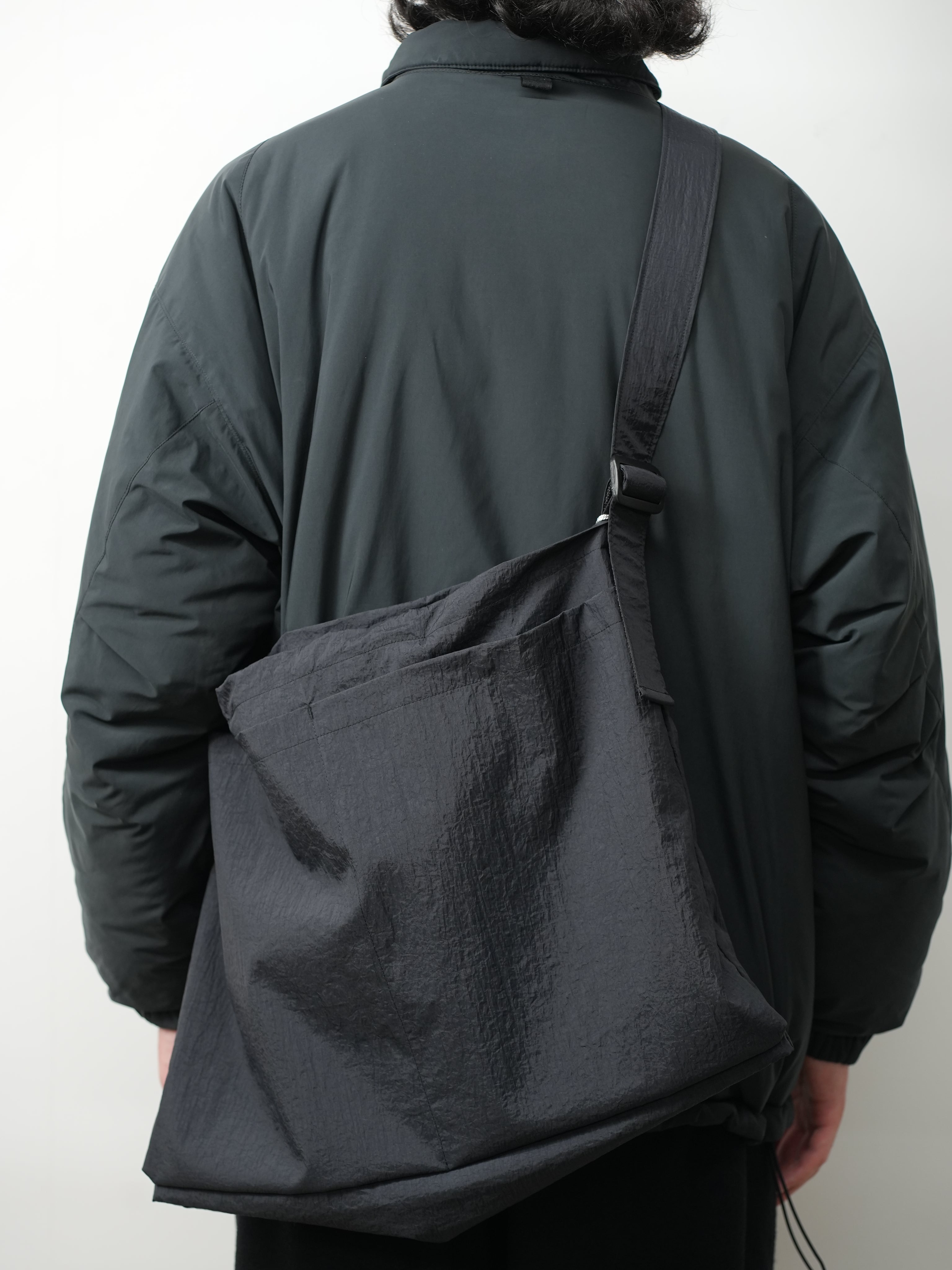 SHRINK TAFFETA US HELMET BAG