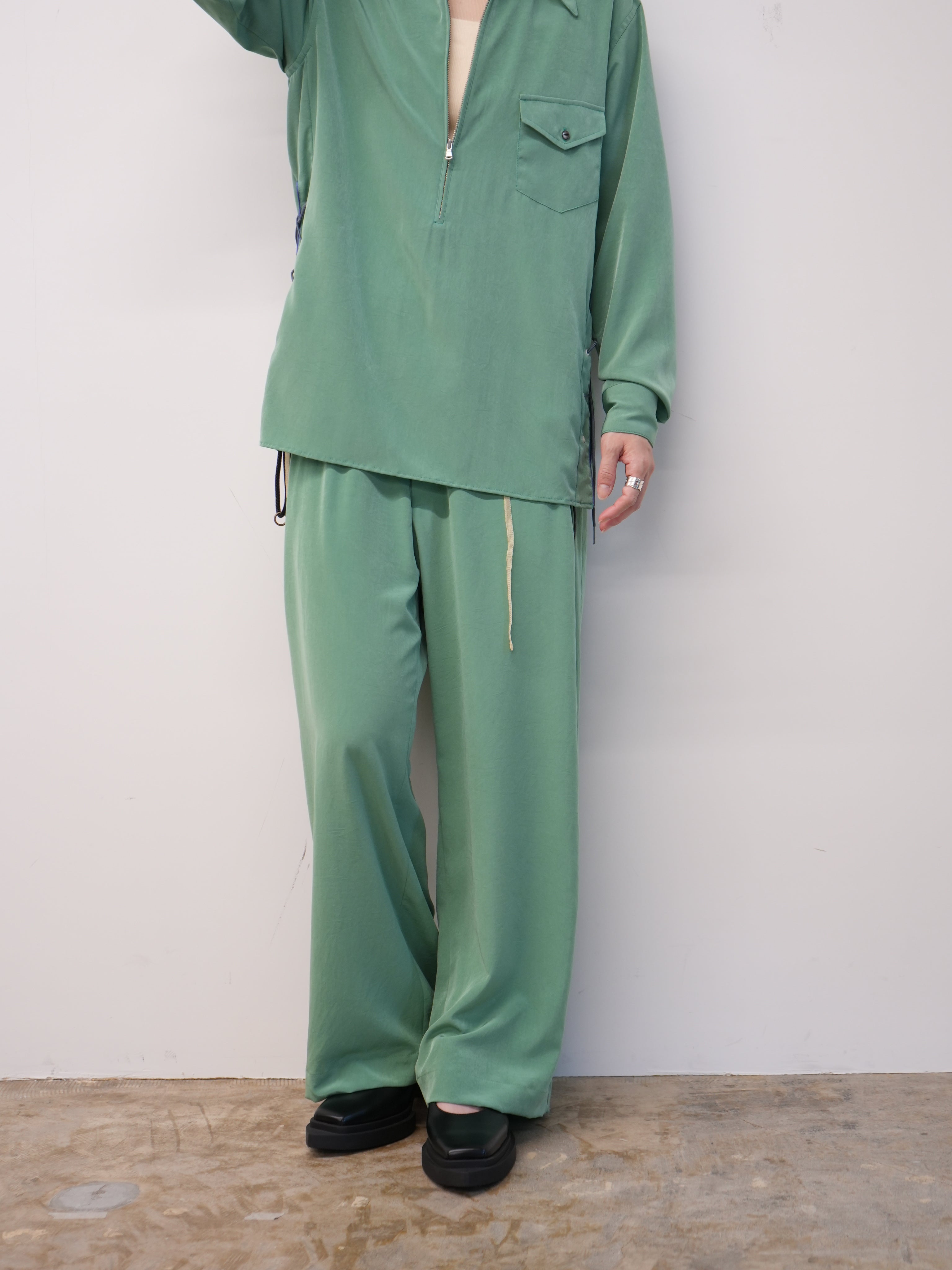 POWDERY VISCOSE NO-BRAINER PANTS