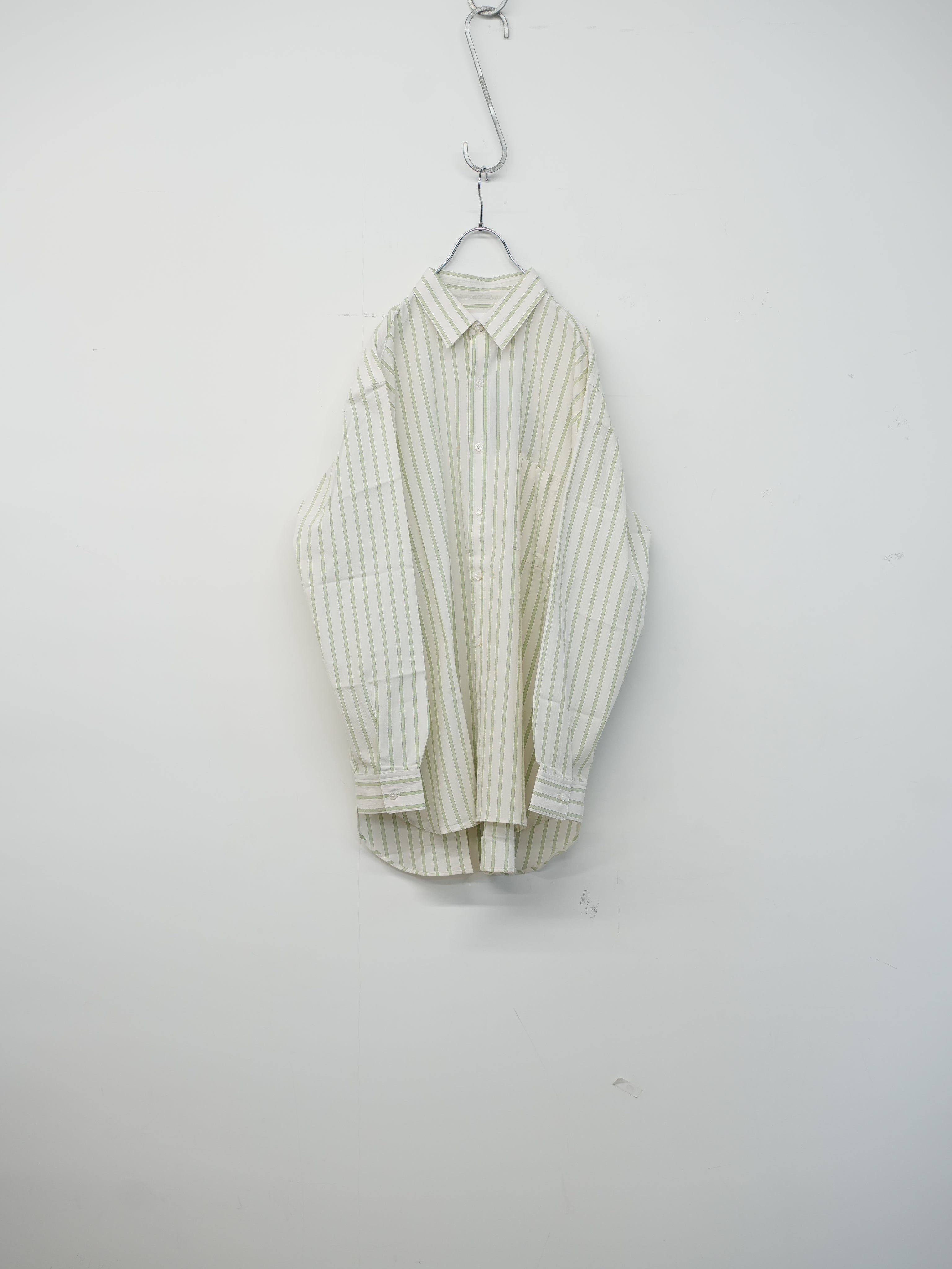 HANDMADE MEN’S CLASSIC COLLAR SHIRT(White with light Green stripes)