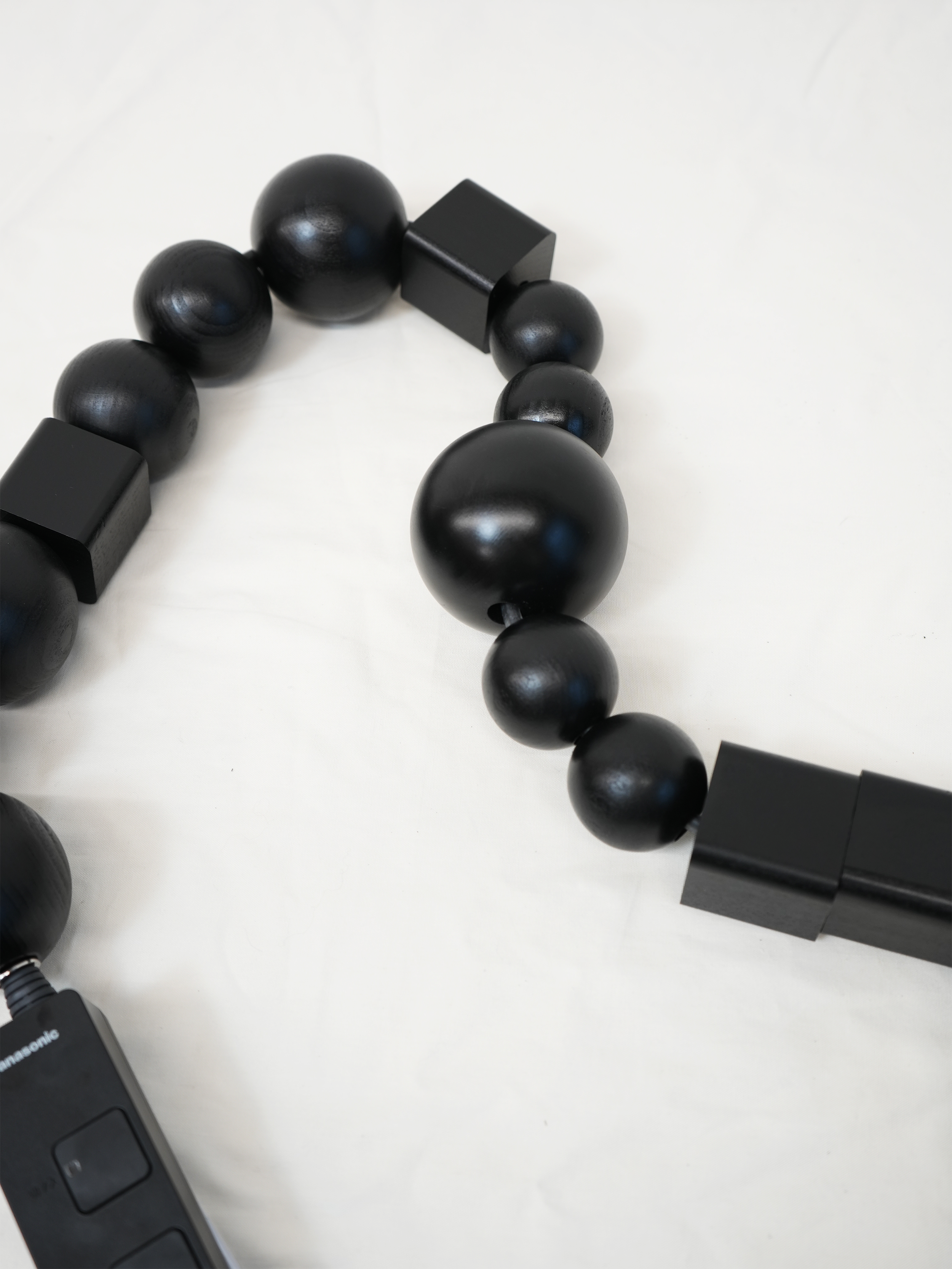 Cable Jewelry Multiplug 1.4m(Black)