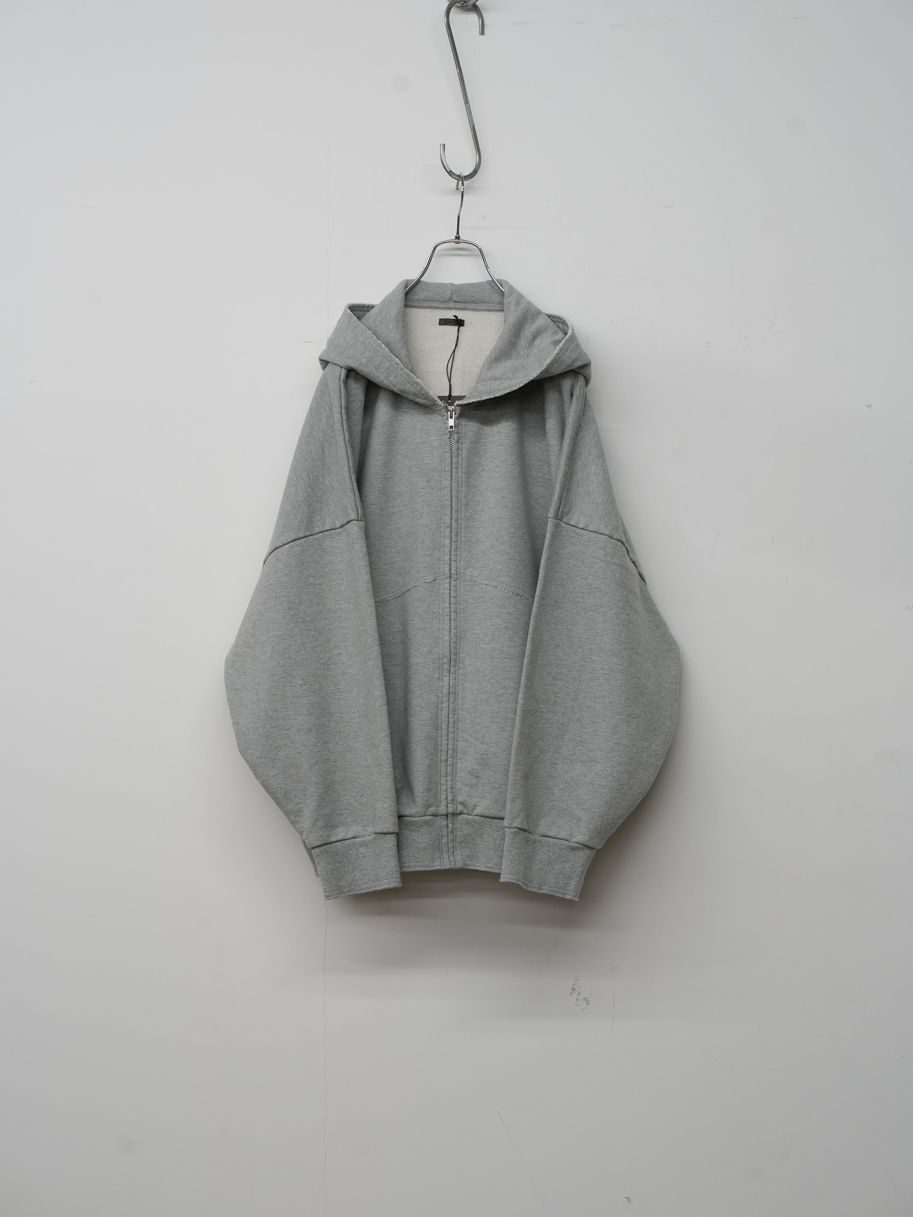CUT OFF ZIP HOODIE
