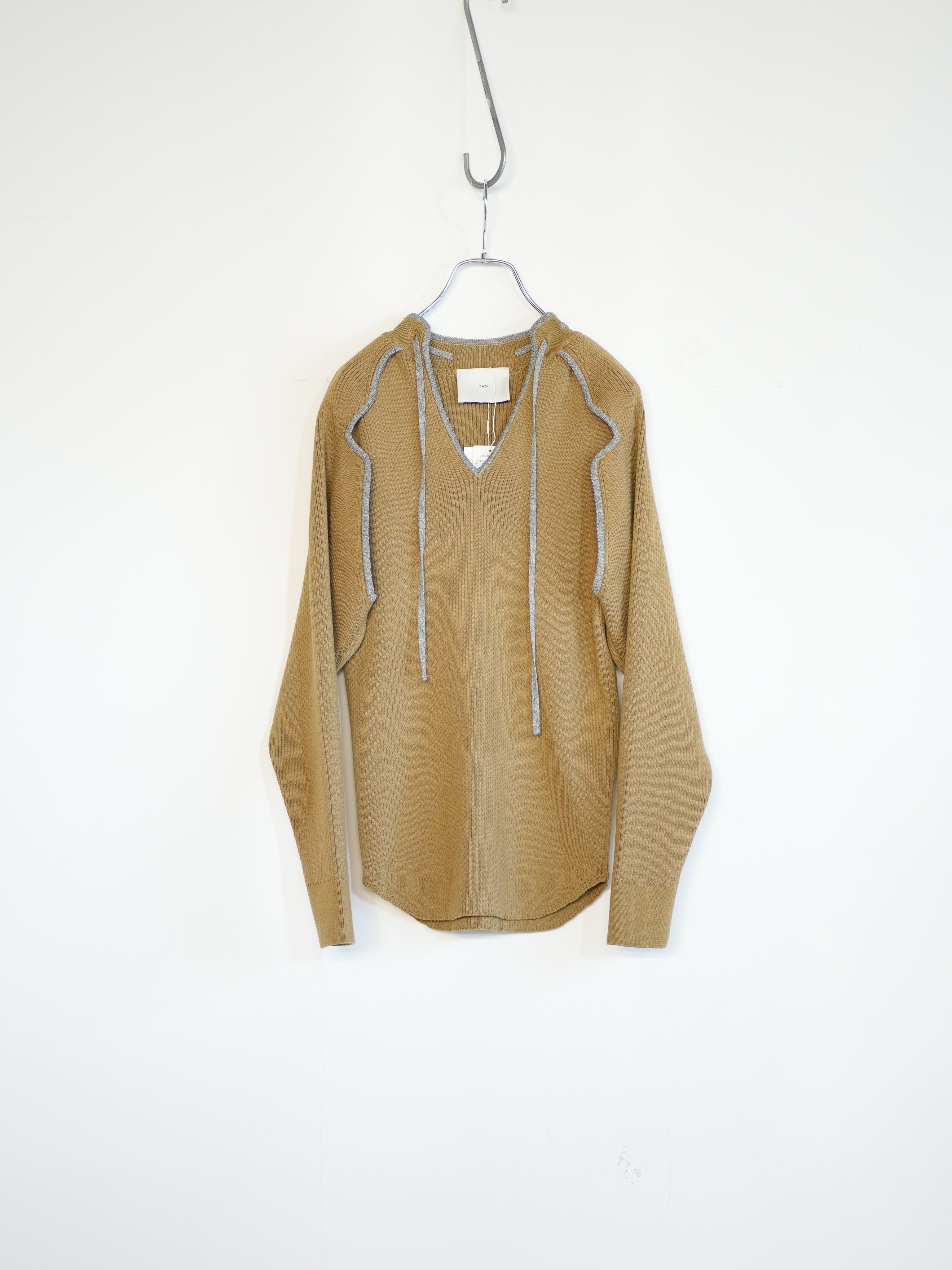 OPEN SLEEVE V/NECK KNIT TOP