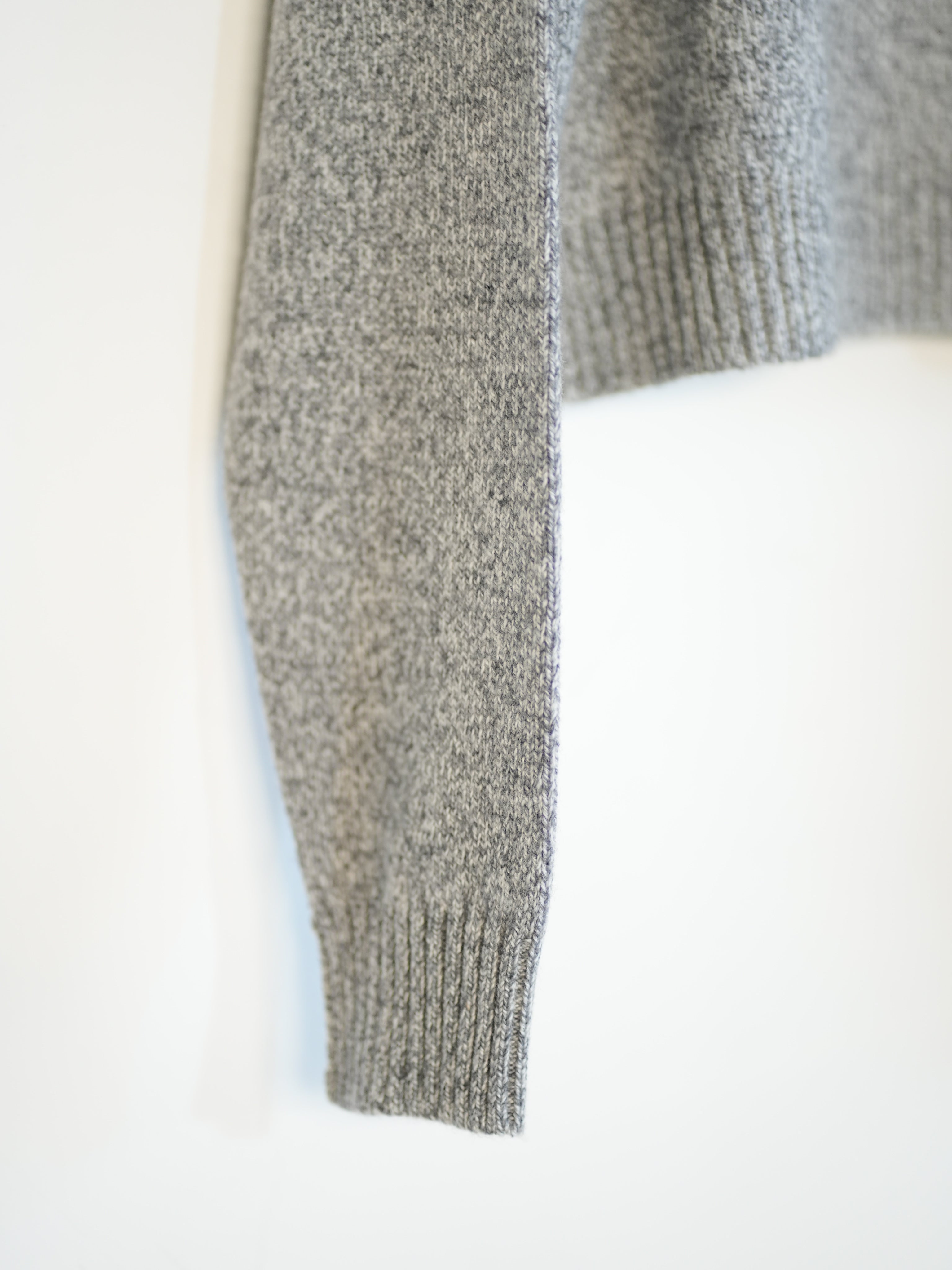 LAMBSWOOL WASHABLE CROPPED SWEATER
