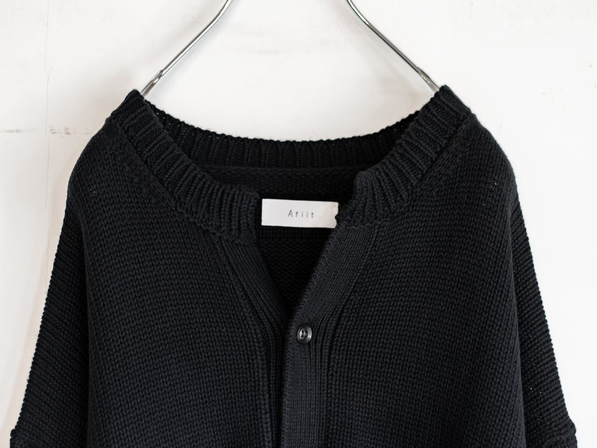 CREW NECK CARDIGAN