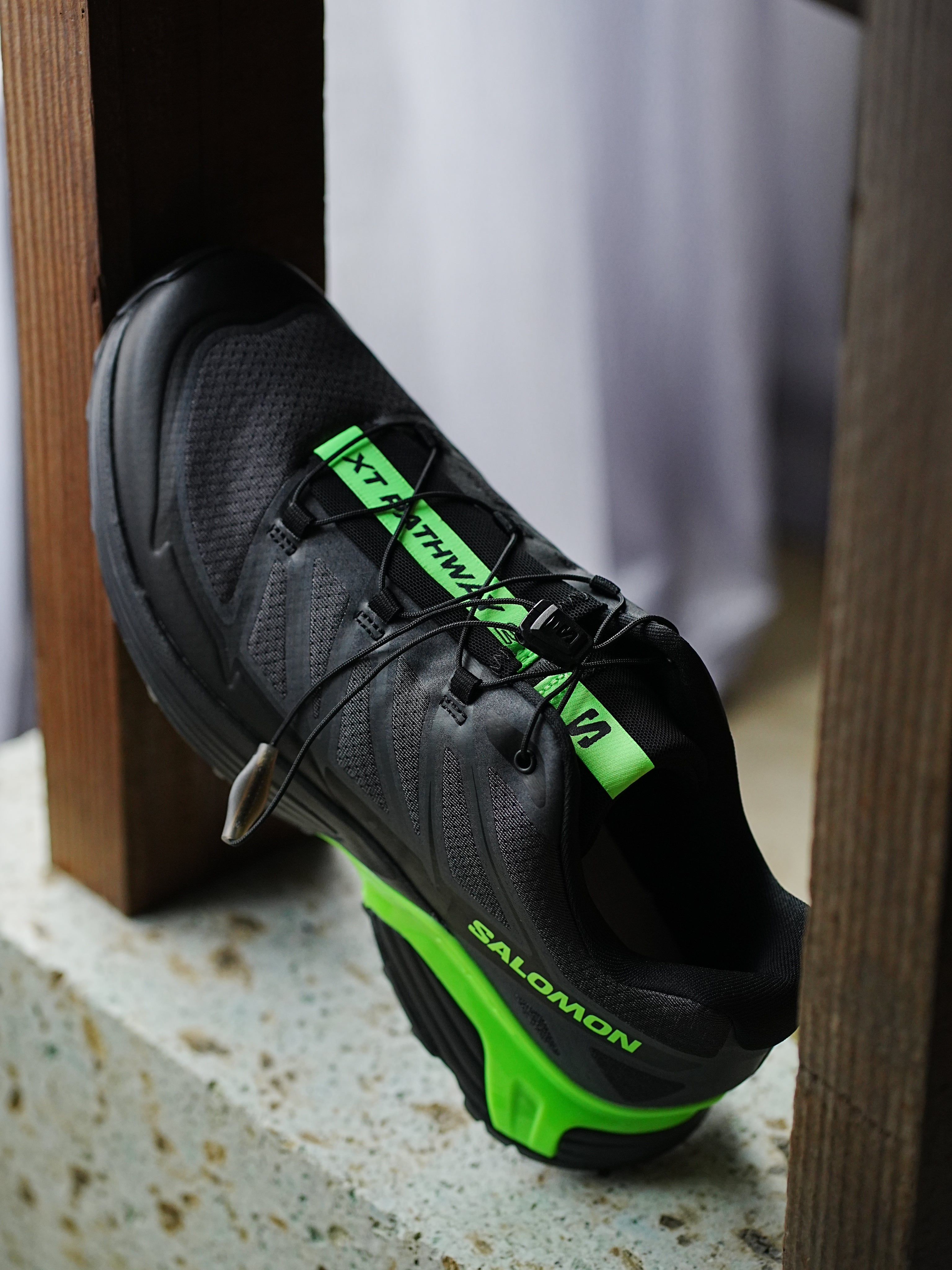 XT-PATHWAY II(ASPHALT/BLACK/GREEN GECHO)