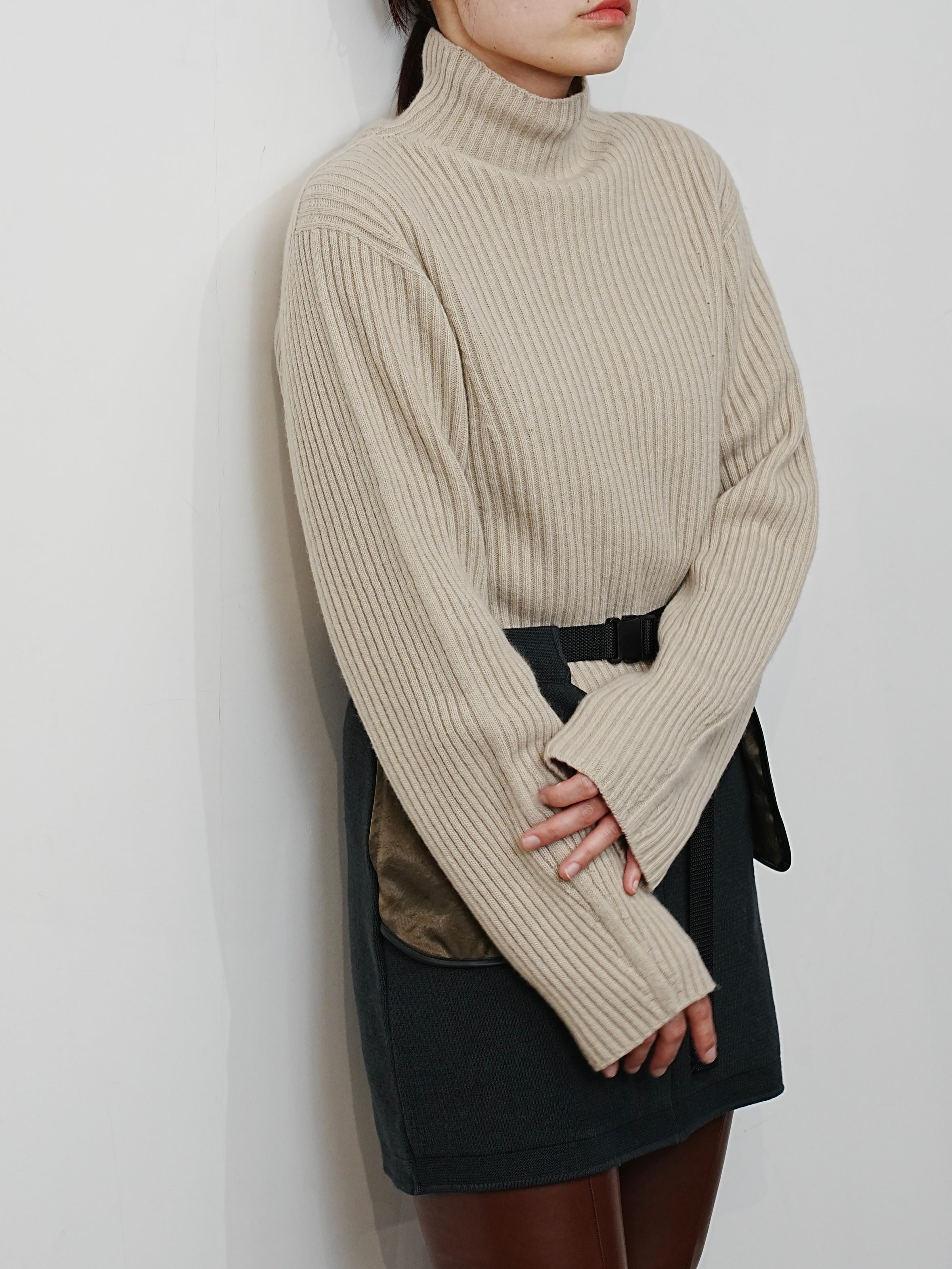 RIBBED TURTLE PULLOVER