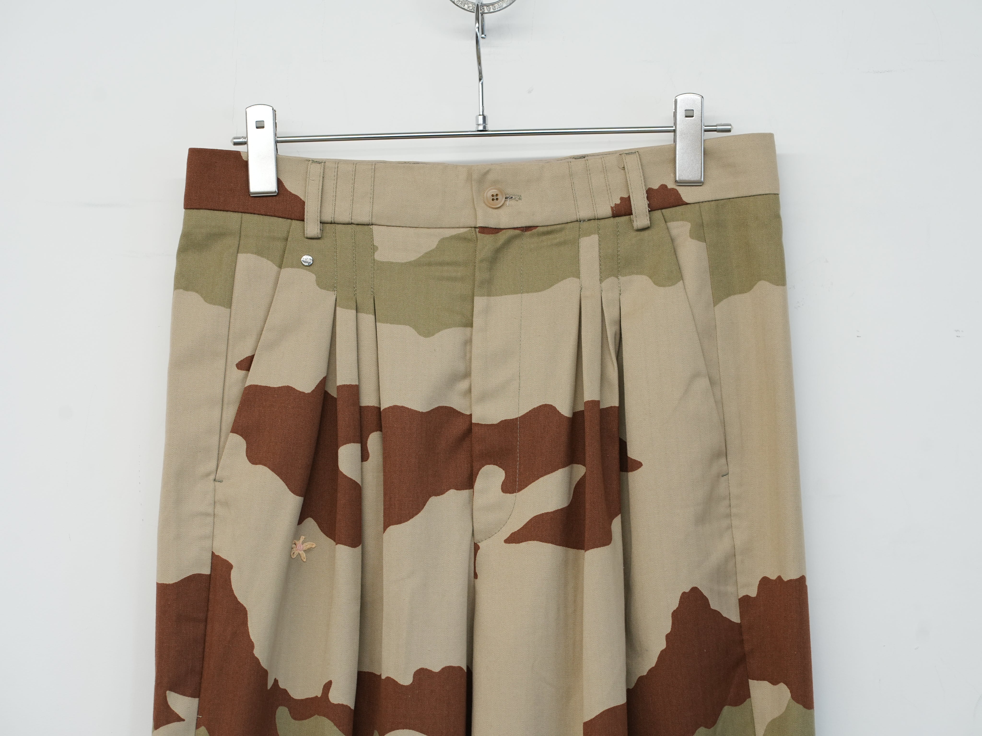 ULTRAWIDEPLEATED(CAMOUFLOWER UNIQUE)