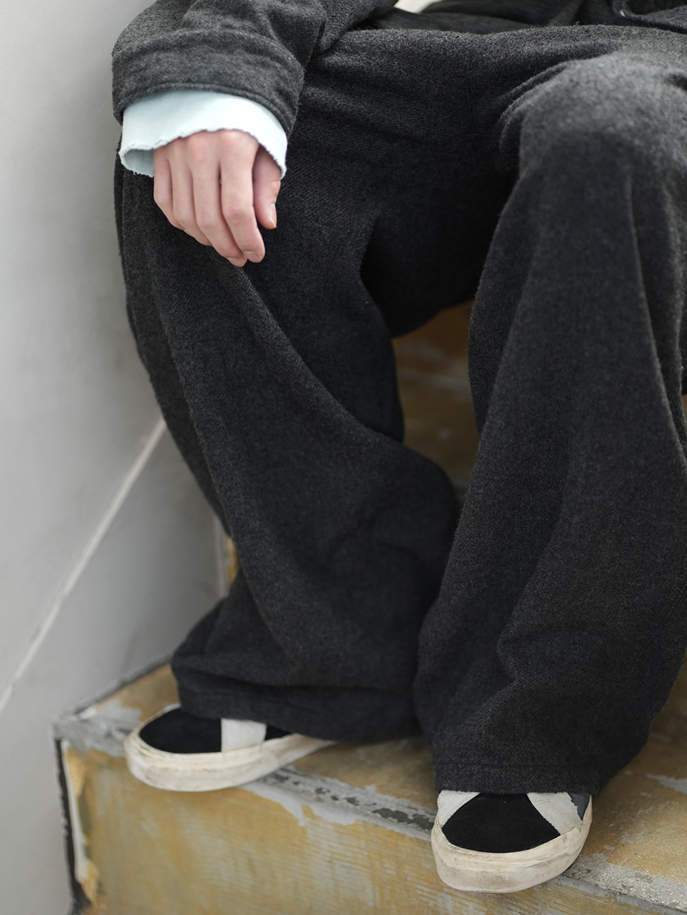 【ANCELLM/exclusive】PILLING TUCK PANTS EX