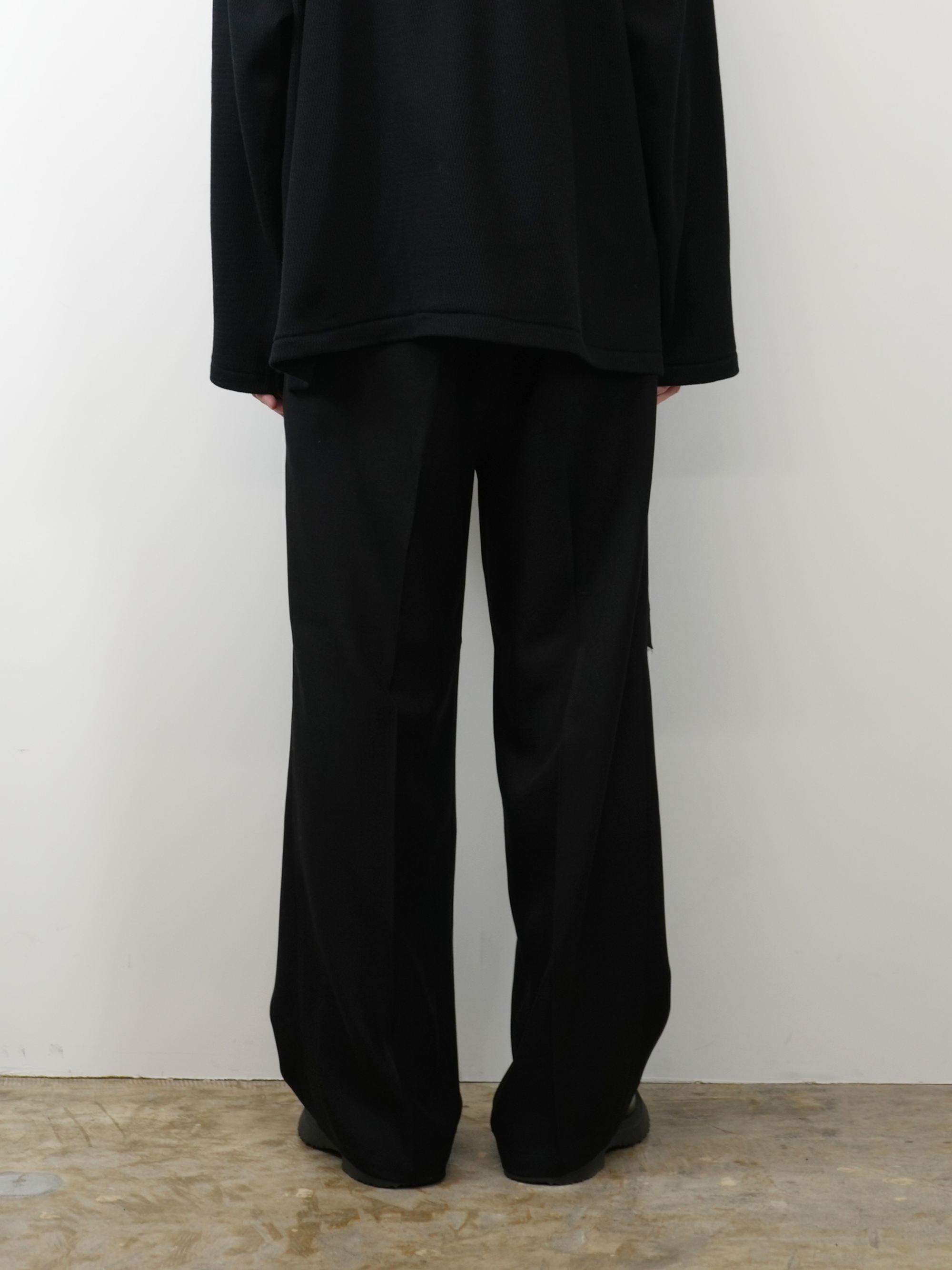 DAMAGE WOOL 2TUCK SLACKS(BLACK)