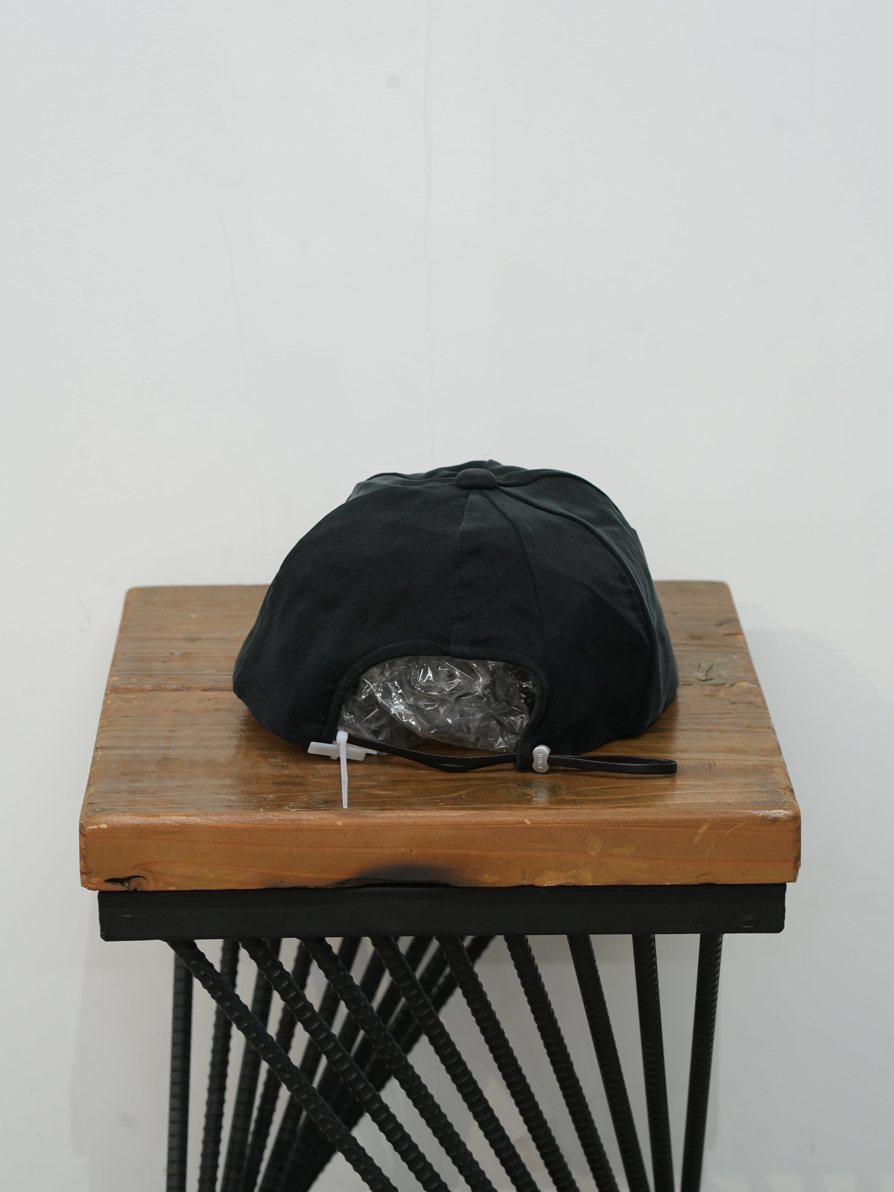 Cap (Archive)