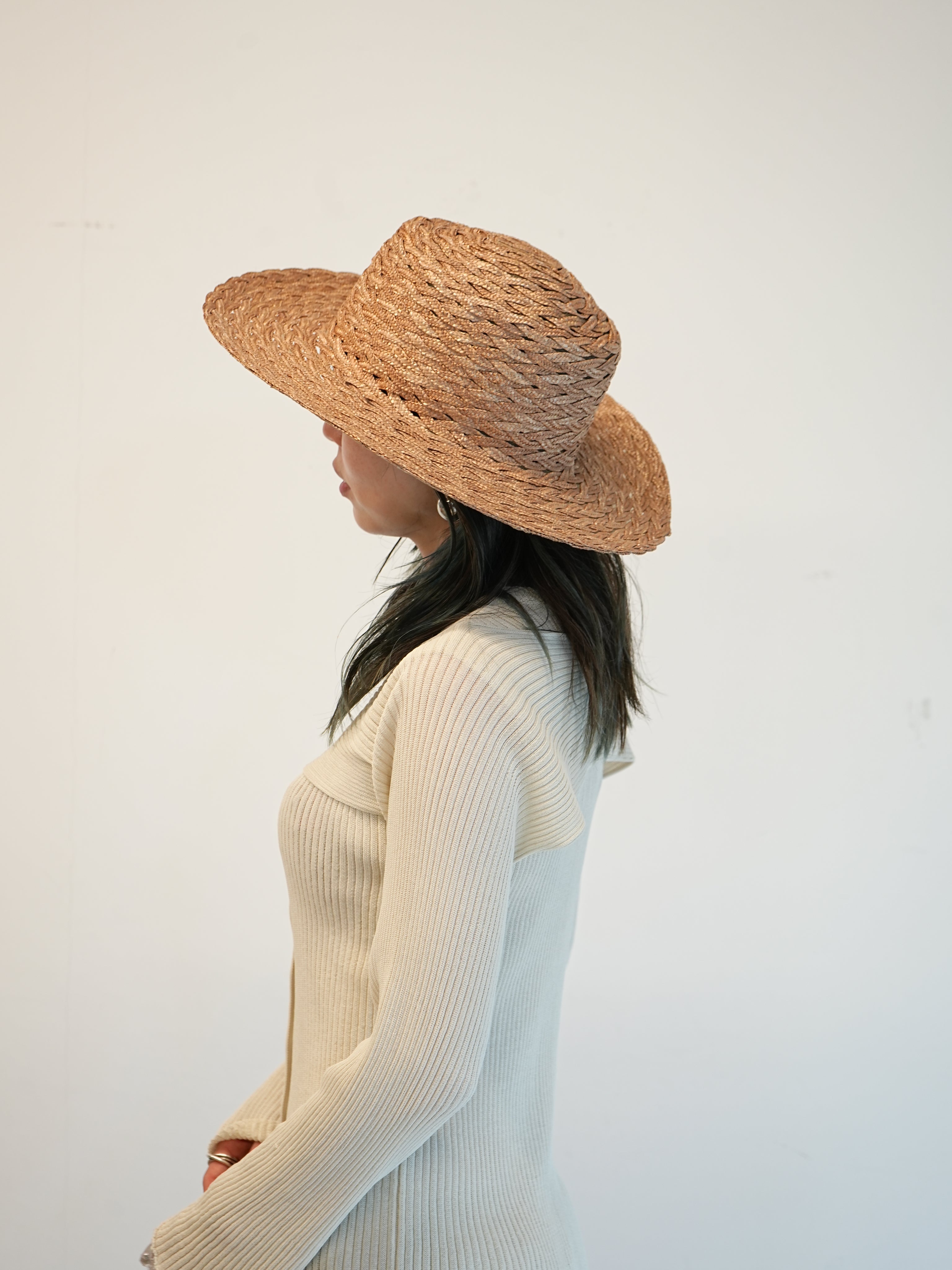 AMISCHE(HAZEL)