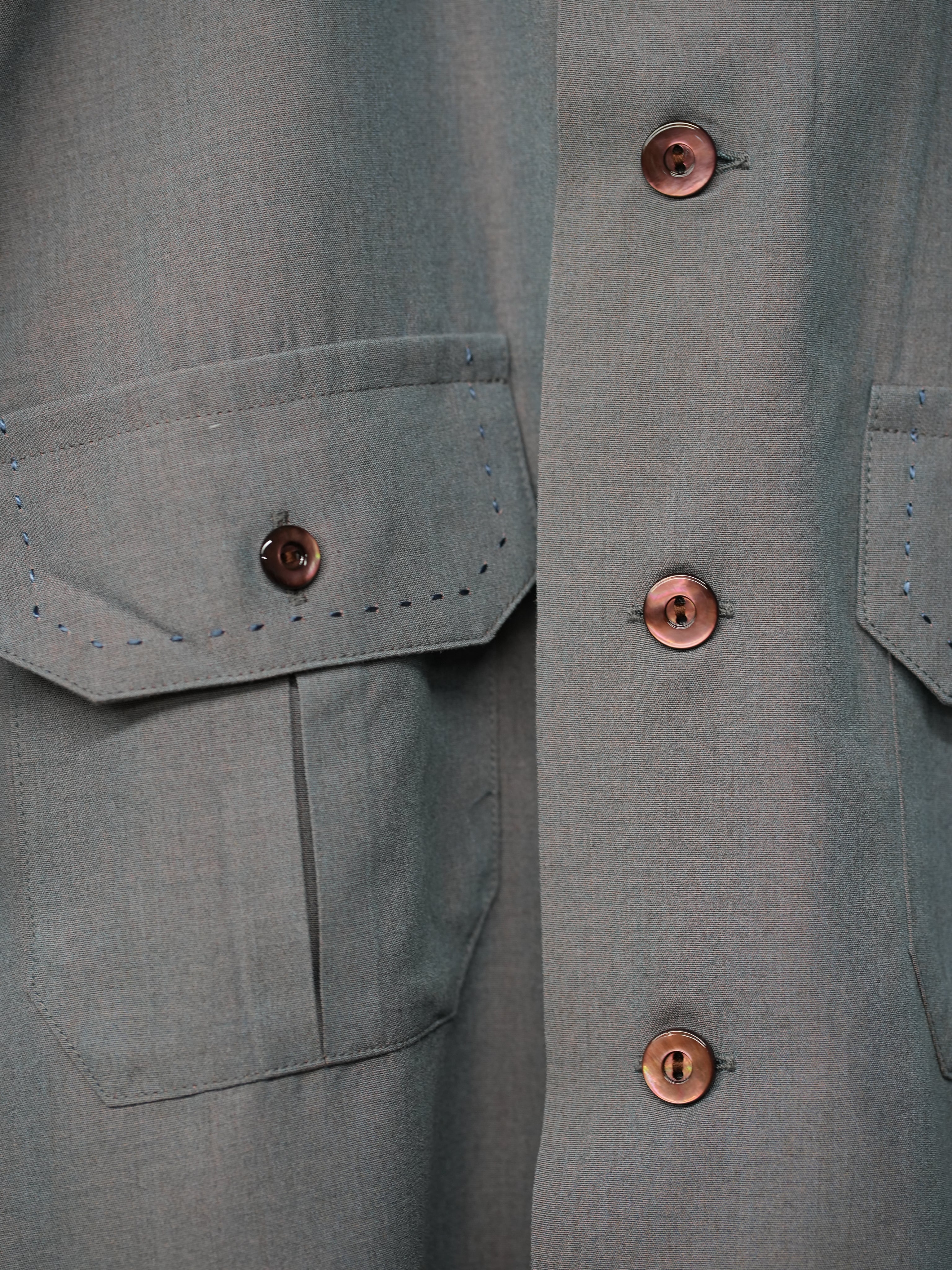 Chambray short sleeve shirt