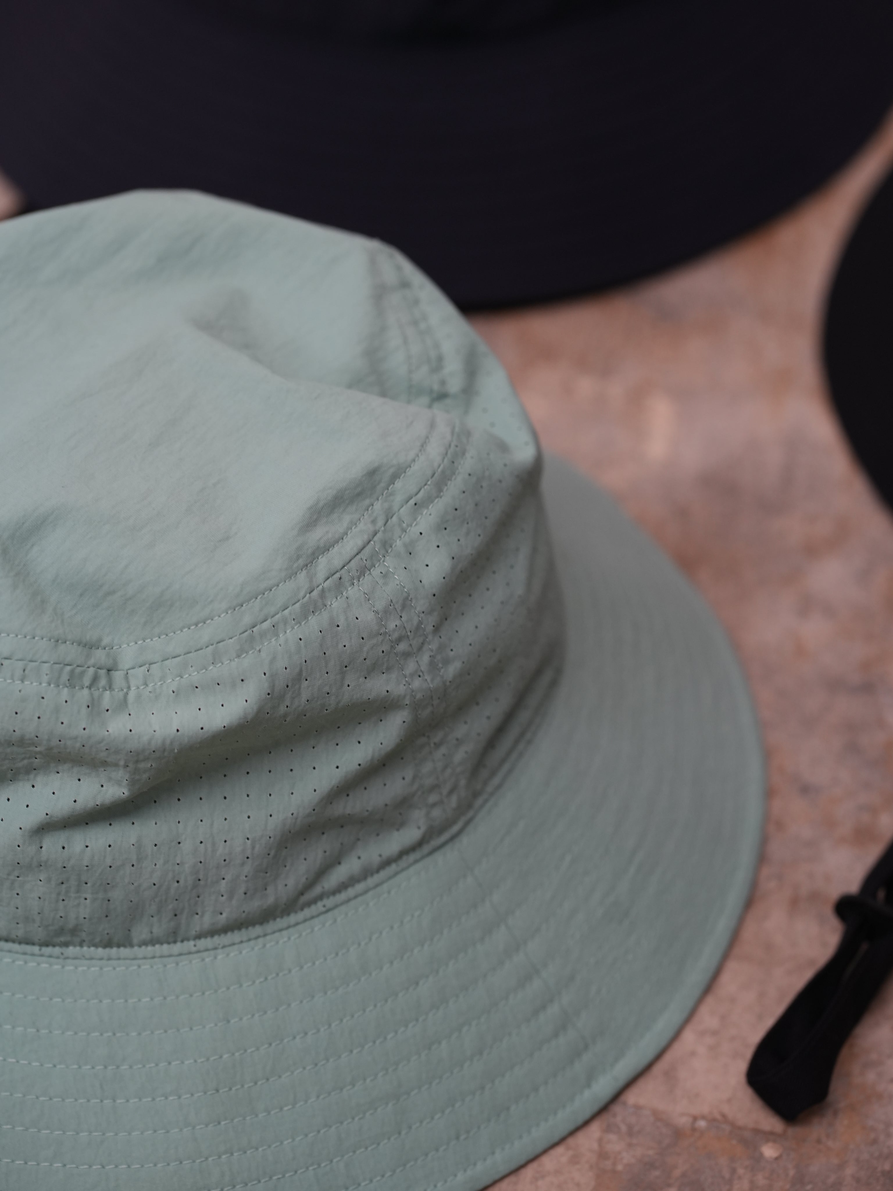 OLMETEX PUNCHING HAT あご紐付き