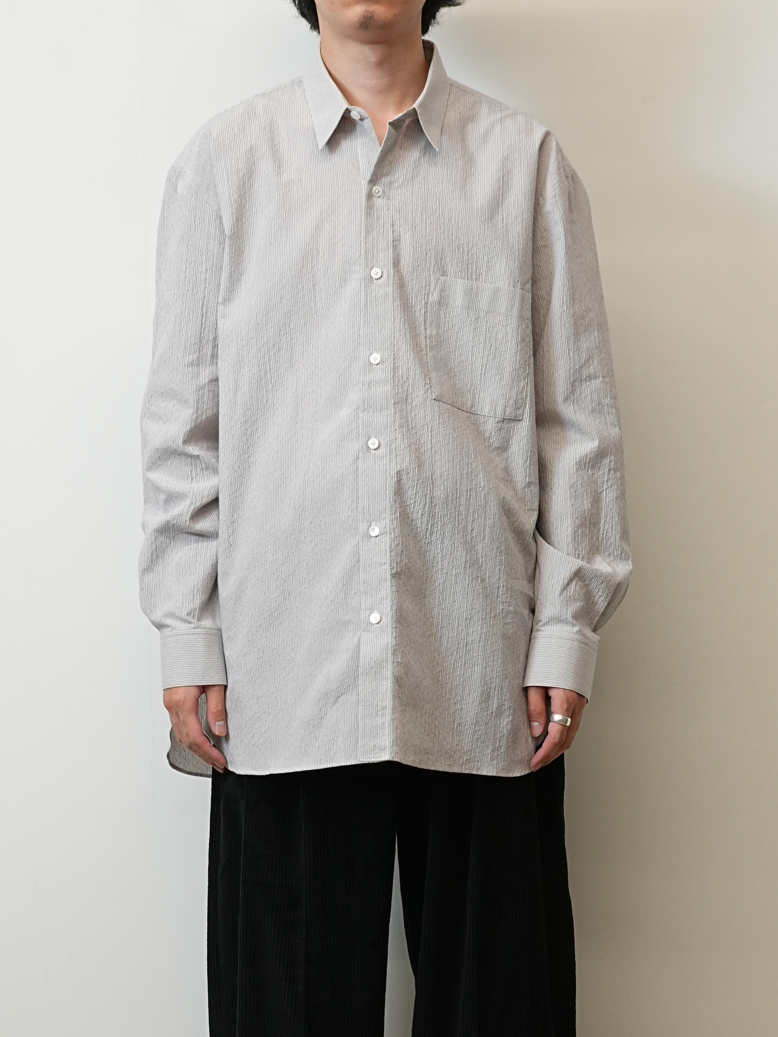 HANDMADE MEN'S CLASSIC COLLAR SHIRT(CREAM WITH BLUE CHECKS)