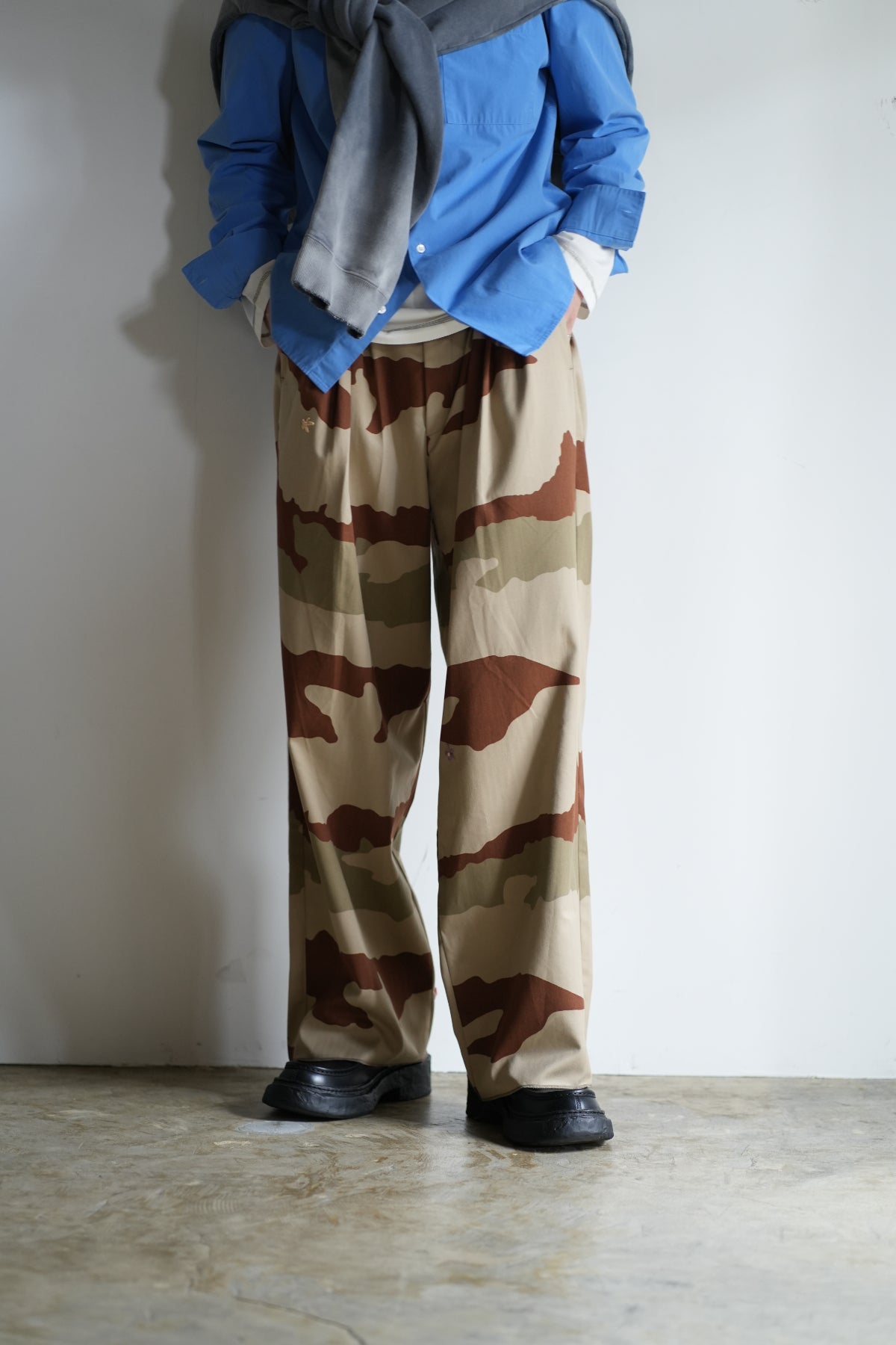 ULTRAWIDEPLEATED(CAMOUFLOWER UNIQUE)