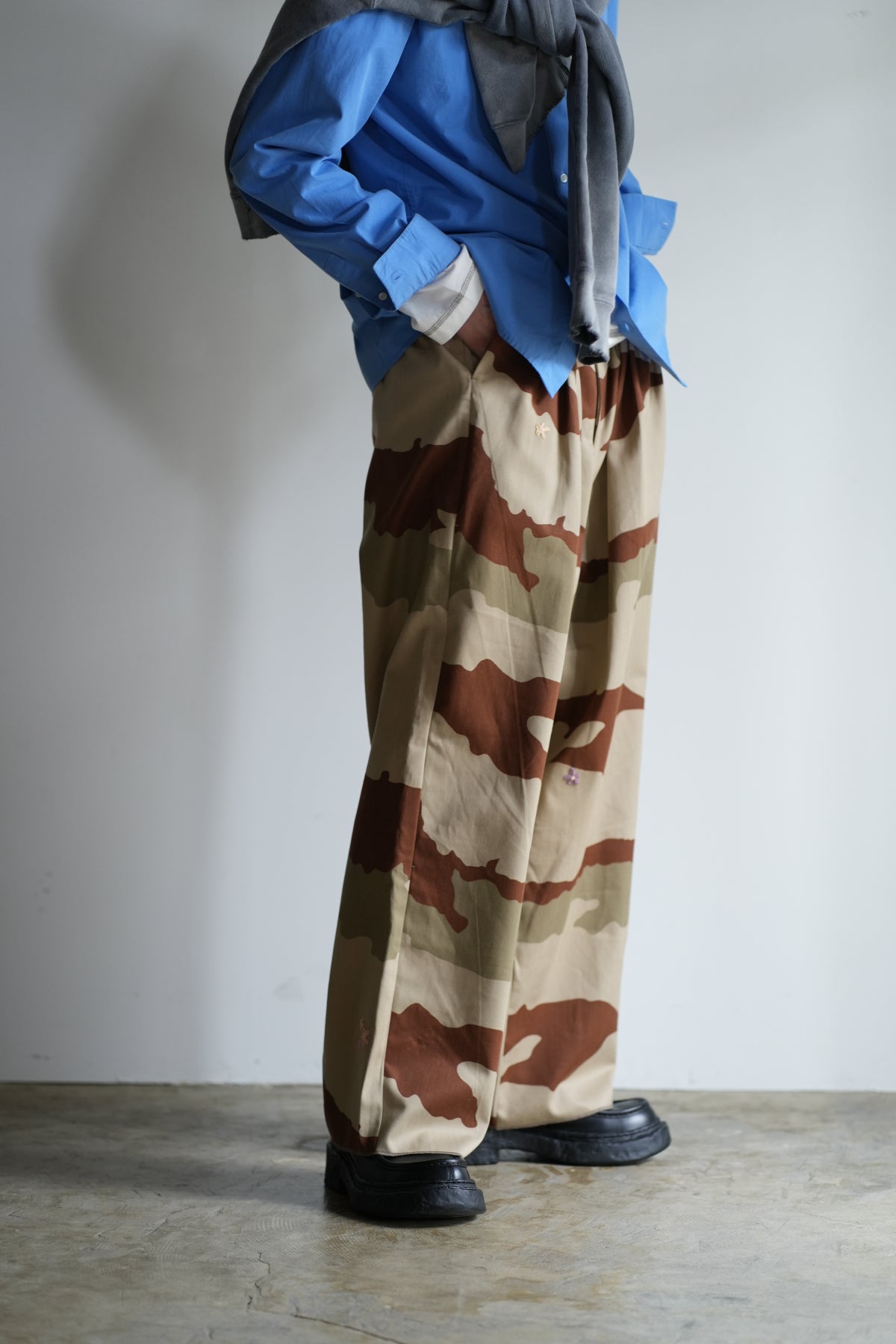 ULTRAWIDEPLEATED(CAMOUFLOWER UNIQUE)