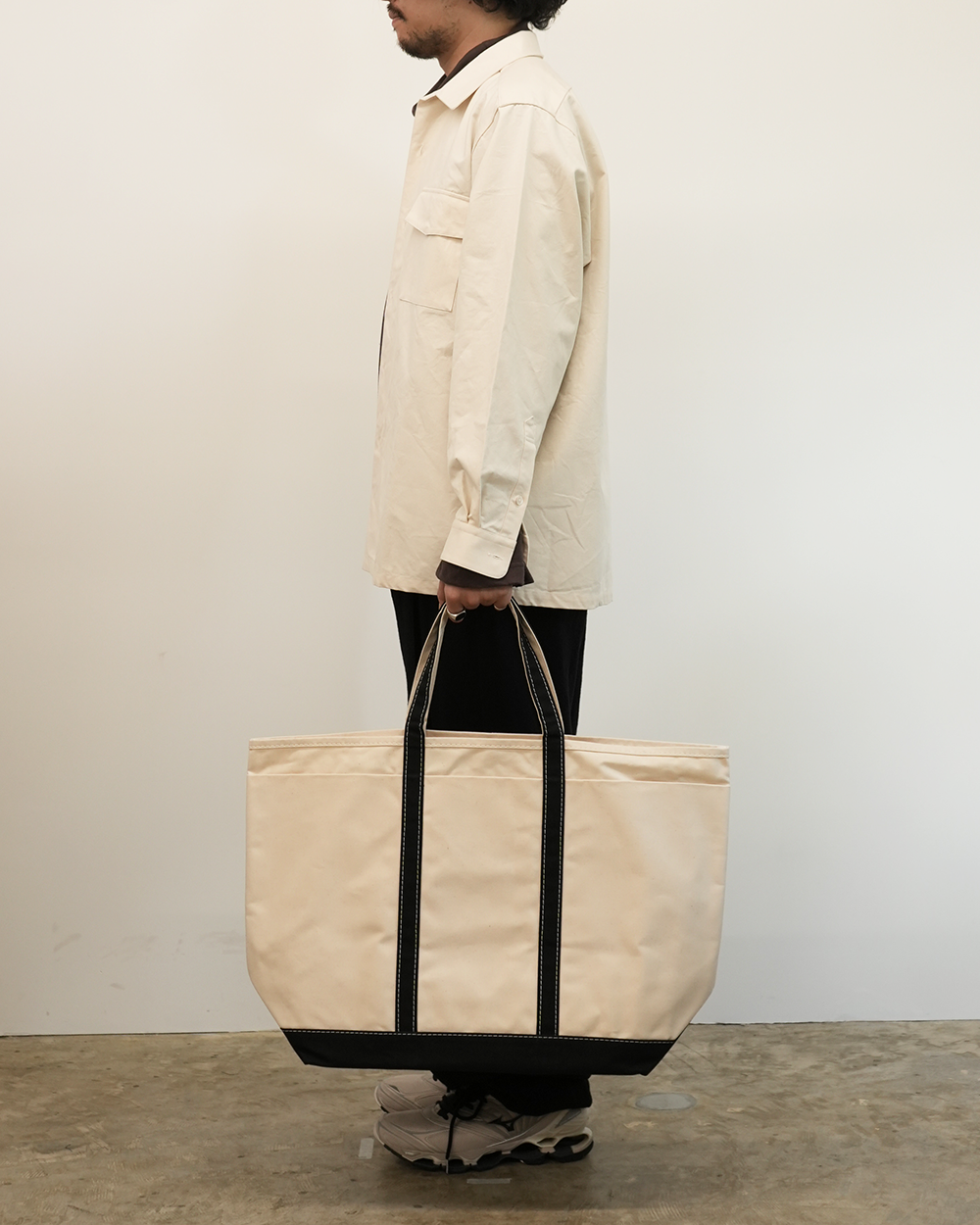 【予約注文】Base Field Tote (Navy×Red)
